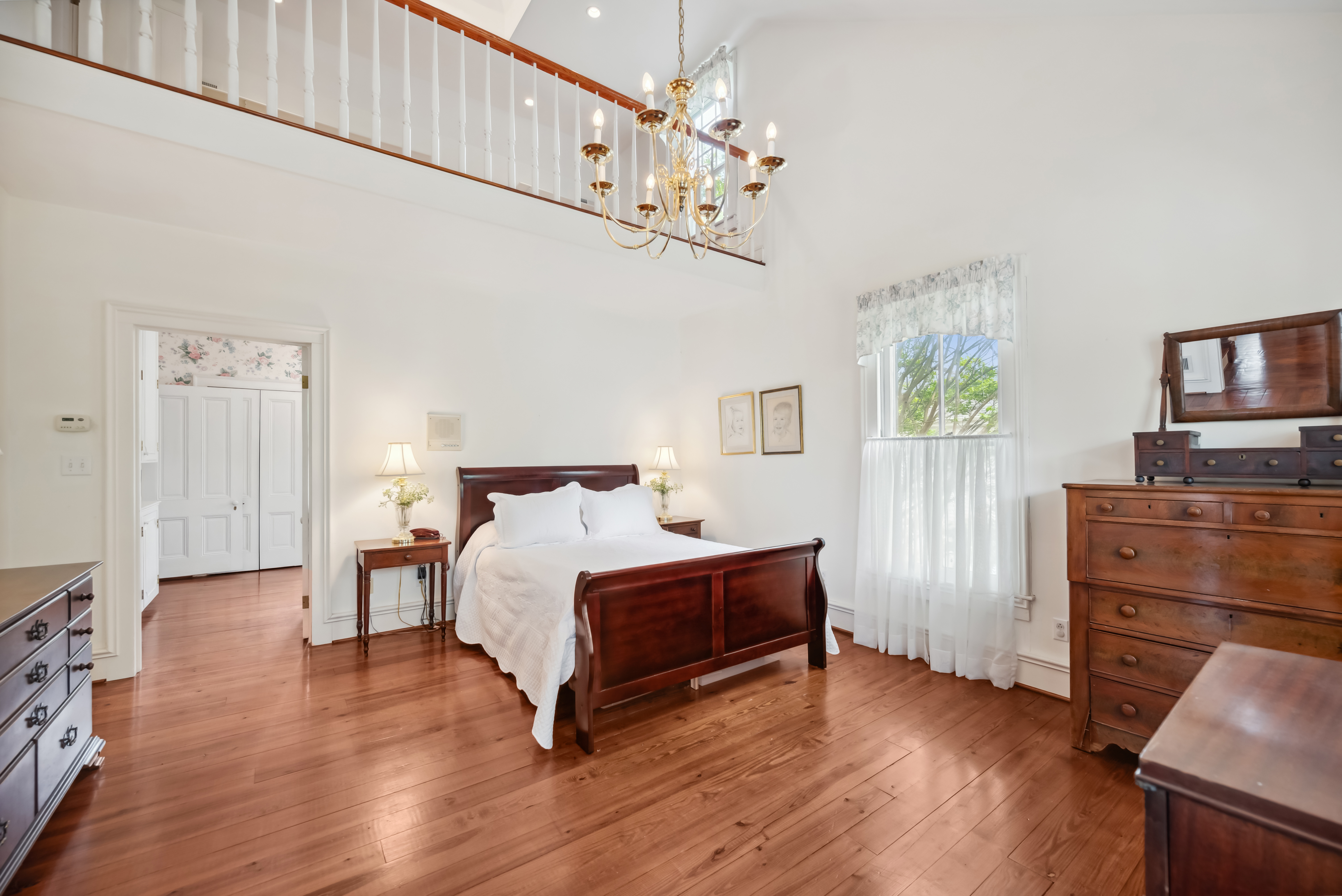  GRACIOUS HOME IN HISTORIC DISTRICT - 物件實景