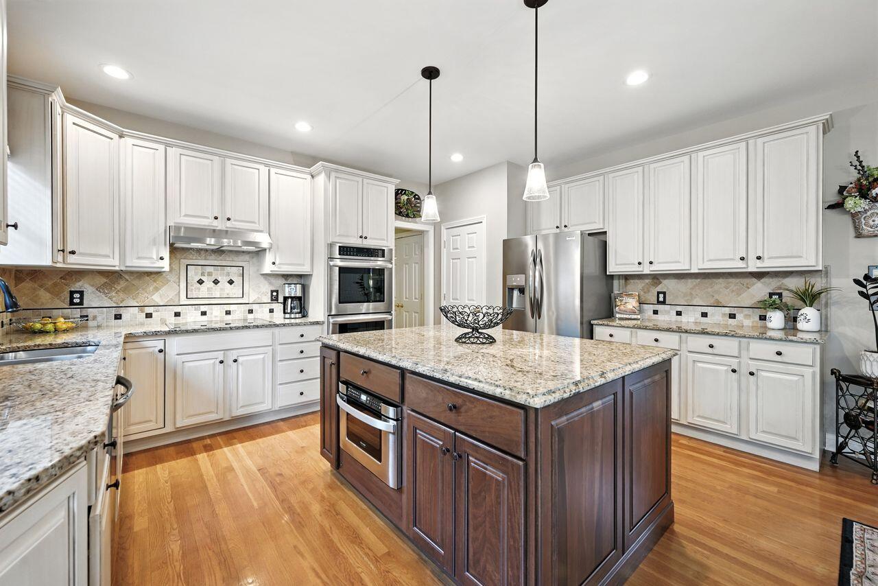 Union, Kentucky, 41091, United States, 4 Bedrooms Bedrooms, ,5 BathroomsBathrooms,Residential,For Sale,1961010