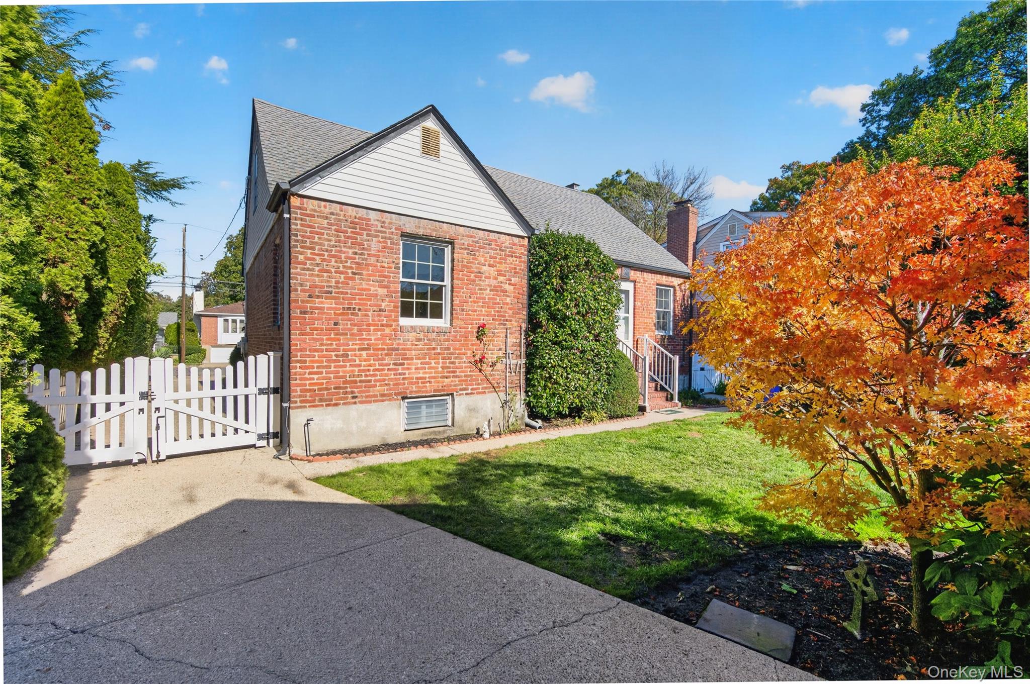  22 Dallas Avenue, New Hyde Park, NY, 11040 - 物件實景