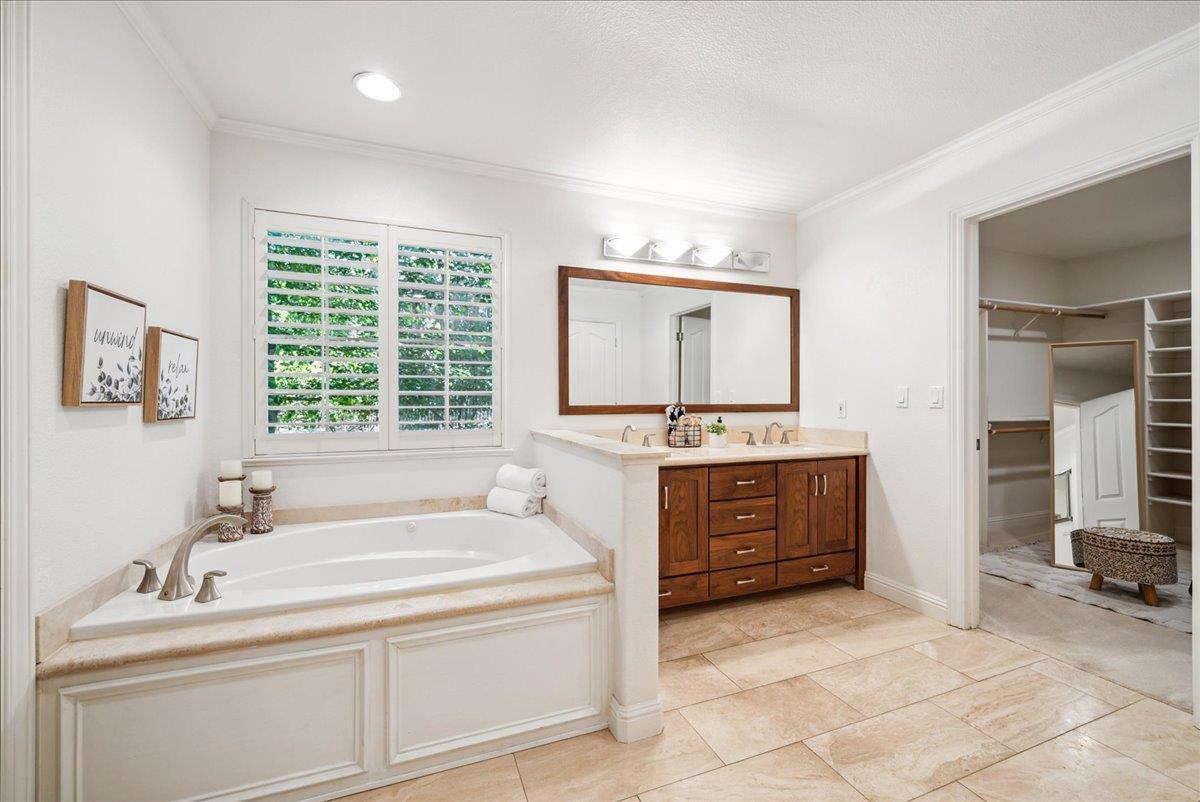 Grass Valley, California, 95945, United States, 4 Bedrooms Bedrooms, ,3 BathroomsBathrooms,Residential,For Sale,1831917