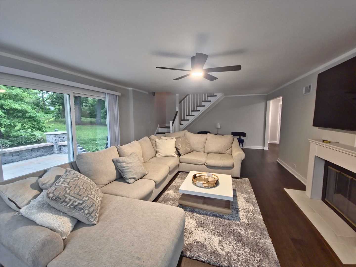 Inverness, Illinois, 60067, United States, 4 Bedrooms Bedrooms, ,2 BathroomsBathrooms,Residential,For Sale,1930248