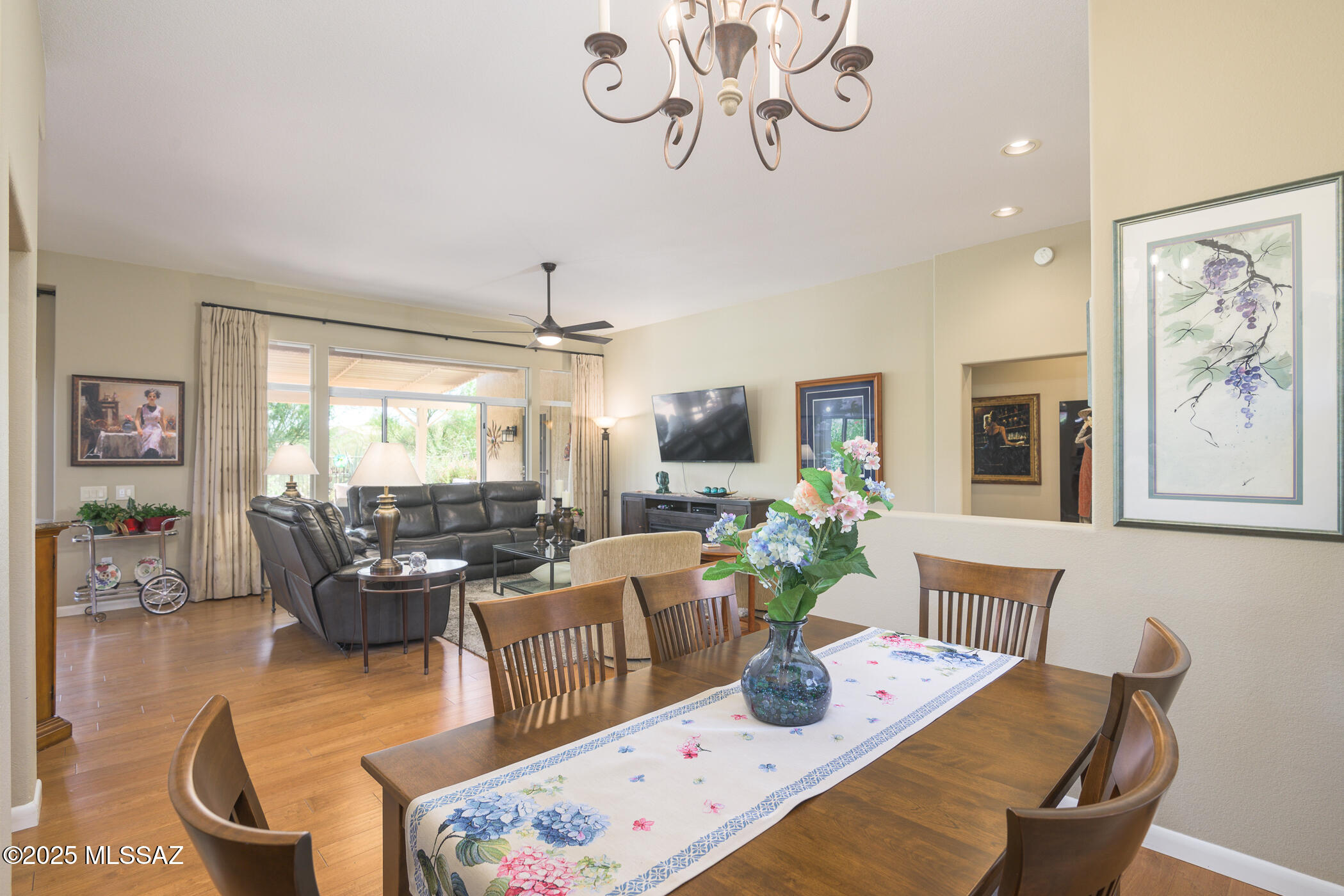 Oro Valley, Arizona, 85755, United States, 2 Bedrooms Bedrooms, ,2 BathroomsBathrooms,Residential,For Sale,1947298