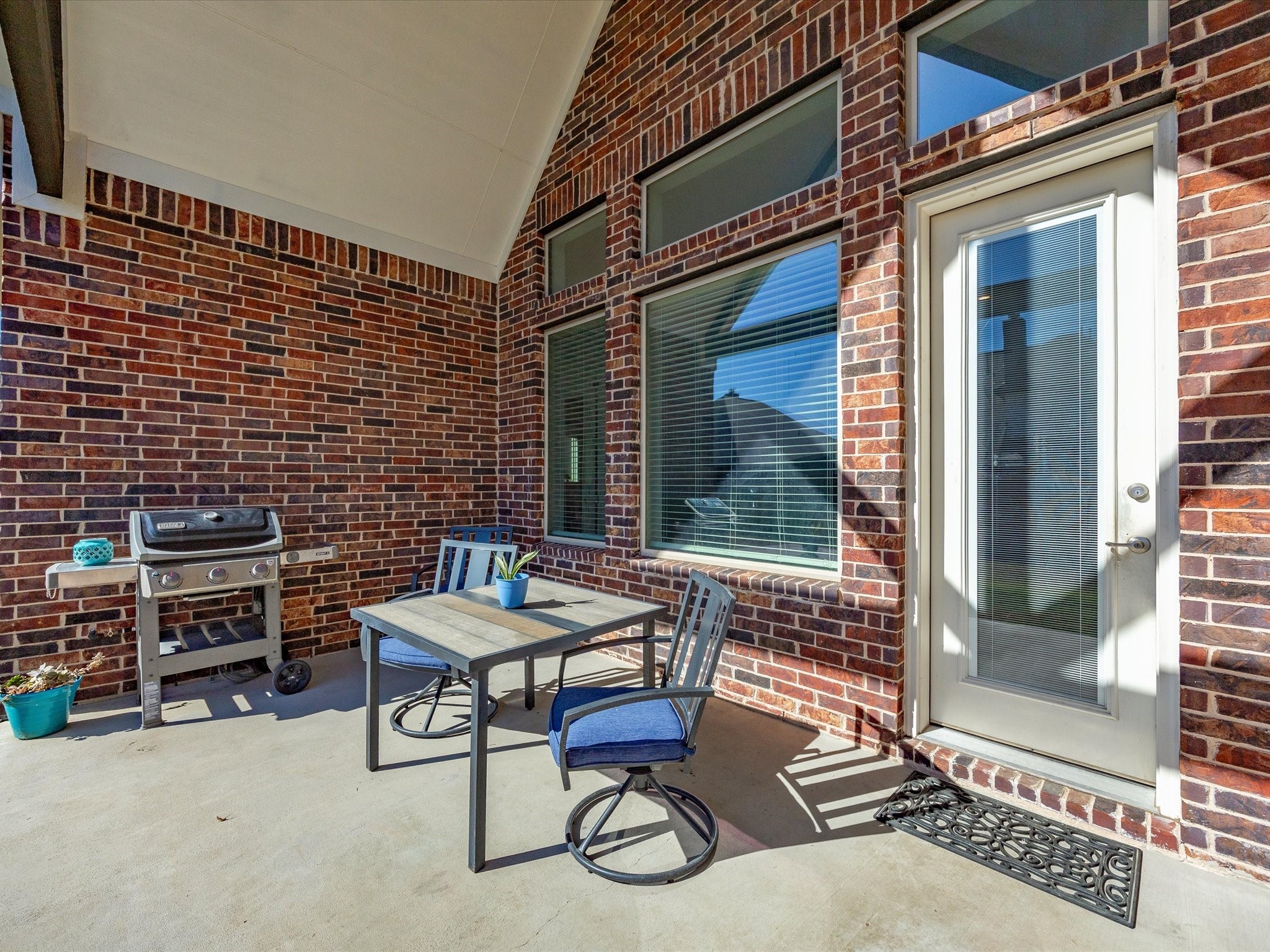 Celina, Texas, 75009, United States, 4 Bedrooms Bedrooms, ,3 BathroomsBathrooms,Residential,For Sale,1988975