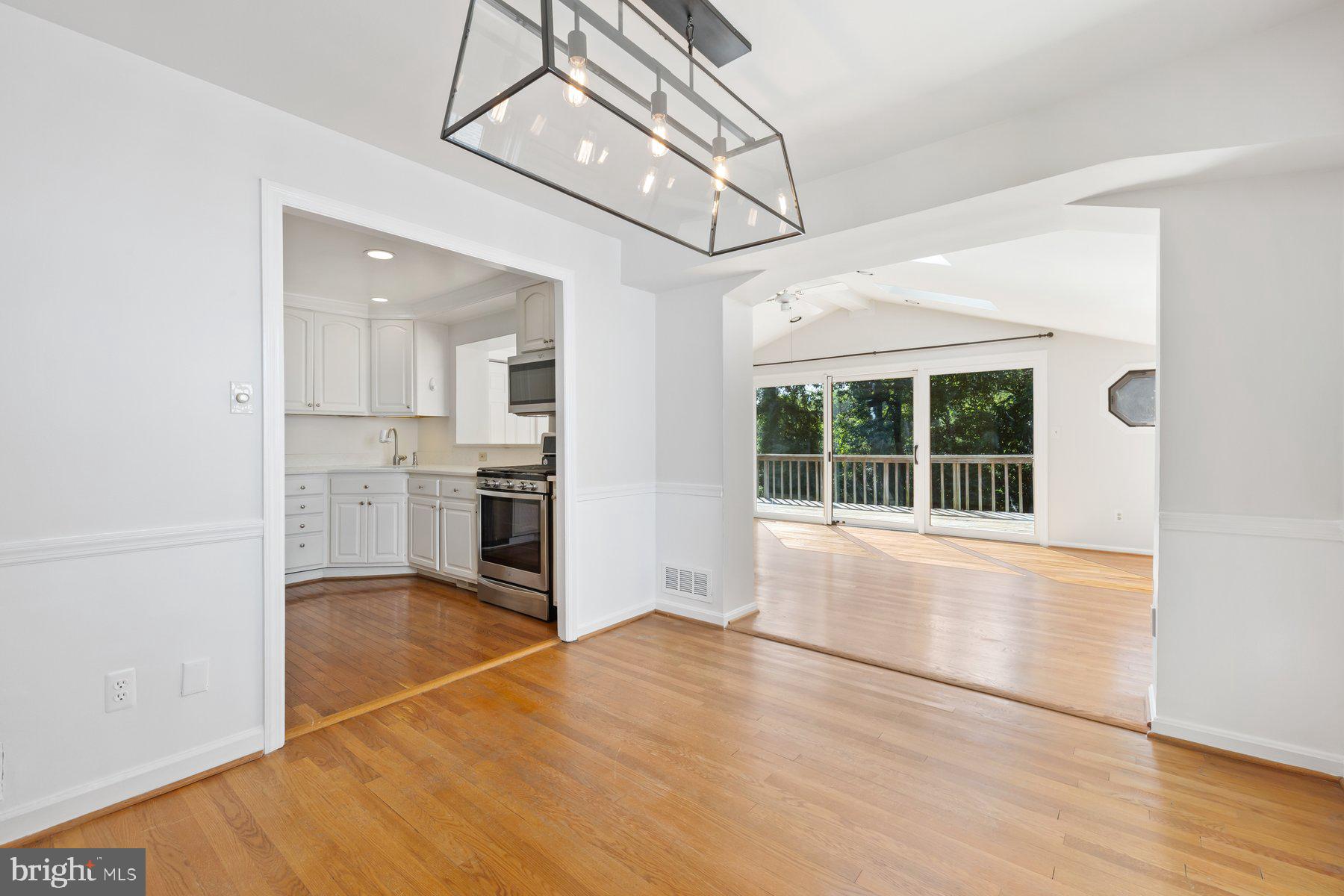 Bethesda, Maryland, 20817, United States, 4 Bedrooms Bedrooms, ,3 BathroomsBathrooms,Residential,For Sale,1981447