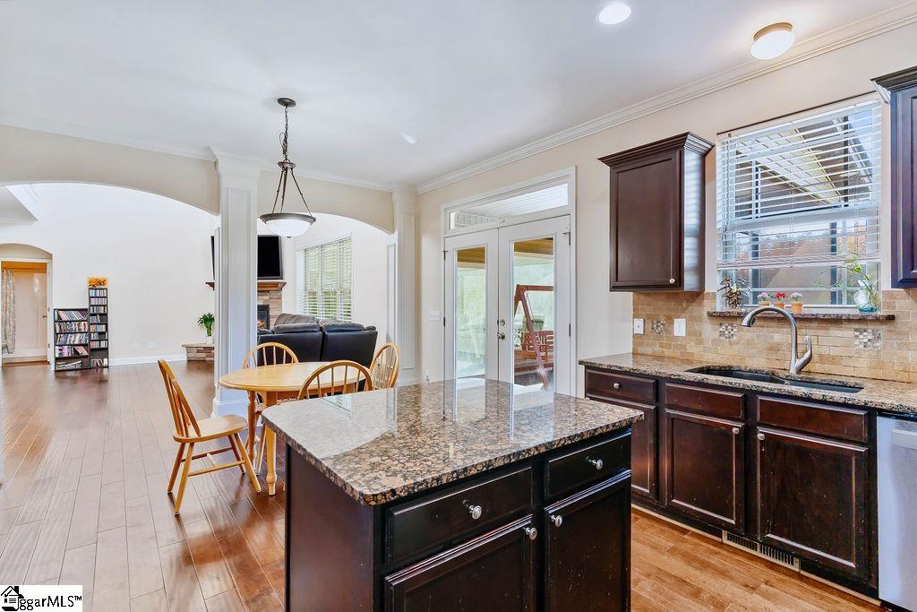 Travelers Rest, South Carolina, 29690, United States, 5 Bedrooms Bedrooms, ,3 BathroomsBathrooms,Residential,For Sale,1986056