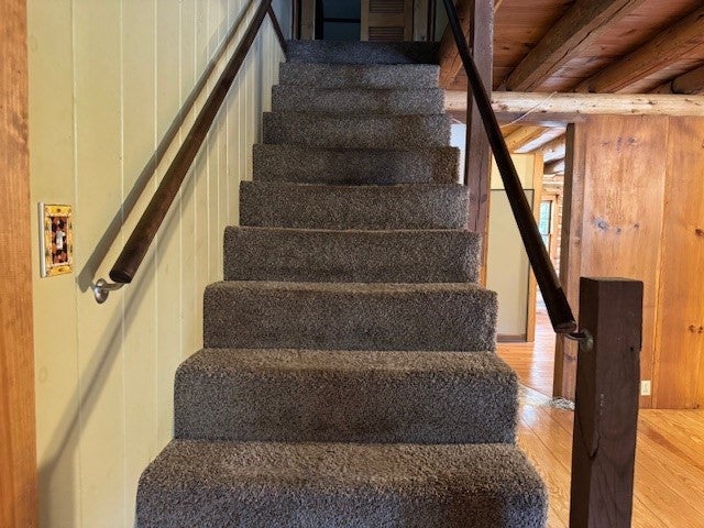 Deerfield, Massachusetts, 01342, United States, 2 Bedrooms Bedrooms, ,1 BathroomBathrooms,Residential,For Sale,1913467