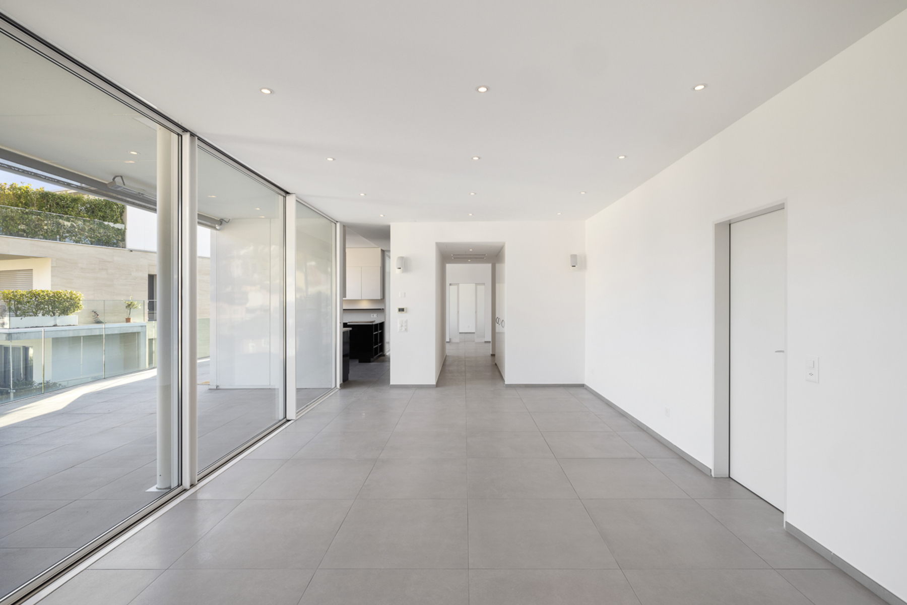  Exclusive penthouse in Minusio: comfort, light and panoramic view - 物件實景