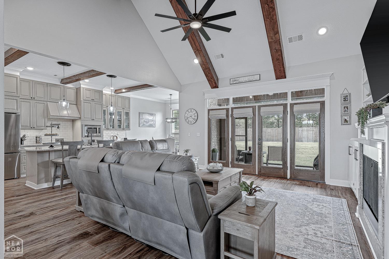 Jonesboro, Arkansas, 72404, United States, ,4 BathroomsBathrooms,Residential,For Sale,1981913