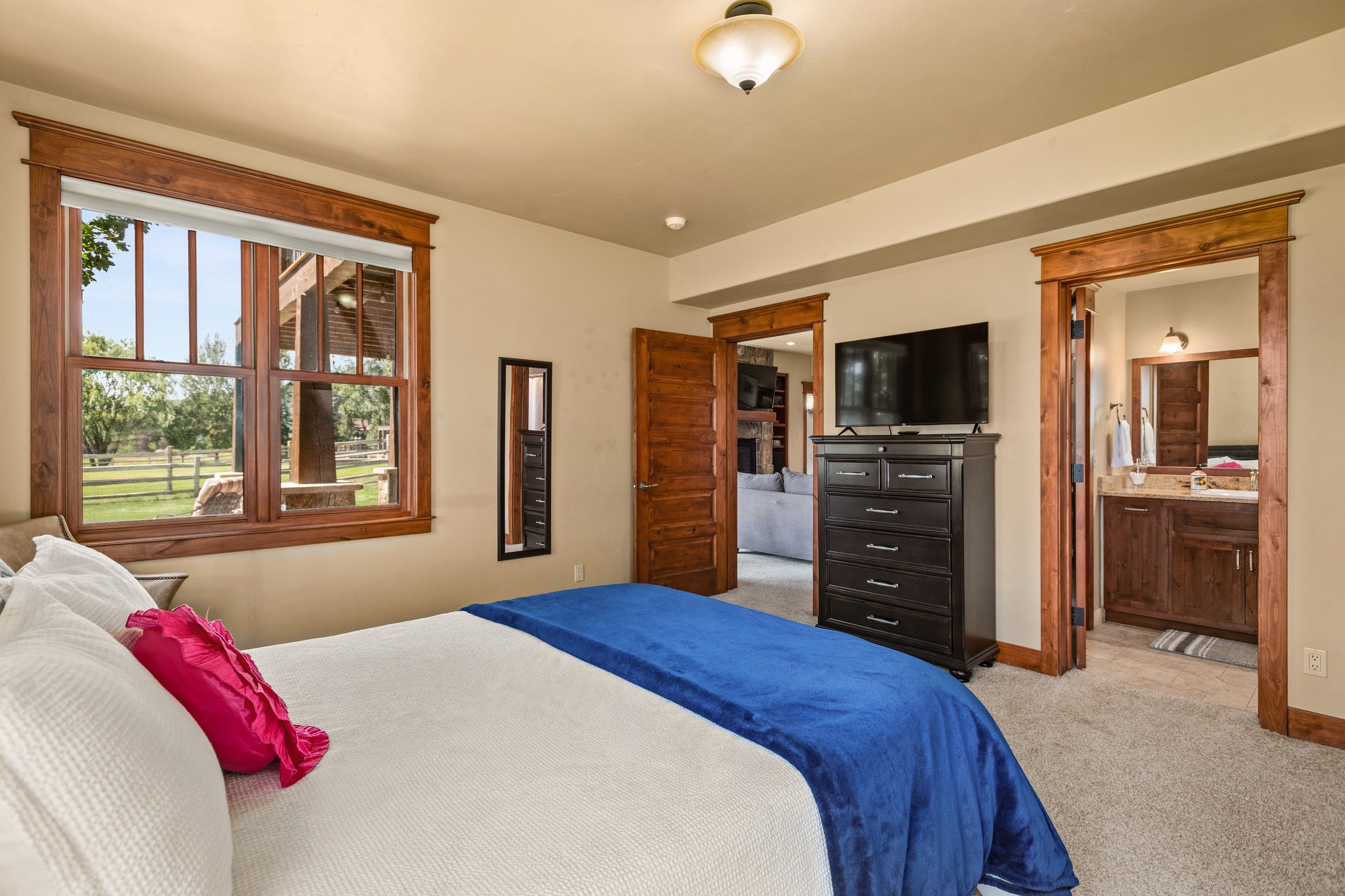  Privacy, Space and Mountain Living in Cerise Ranch - 物件實景