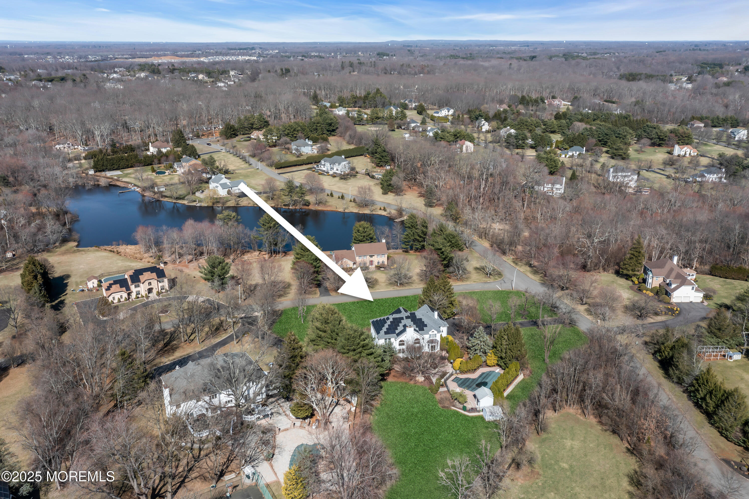 Manalapan, New Jersey, 07726, United States, 6 Bedrooms Bedrooms, ,5 BathroomsBathrooms,Residential,For Sale,1976013