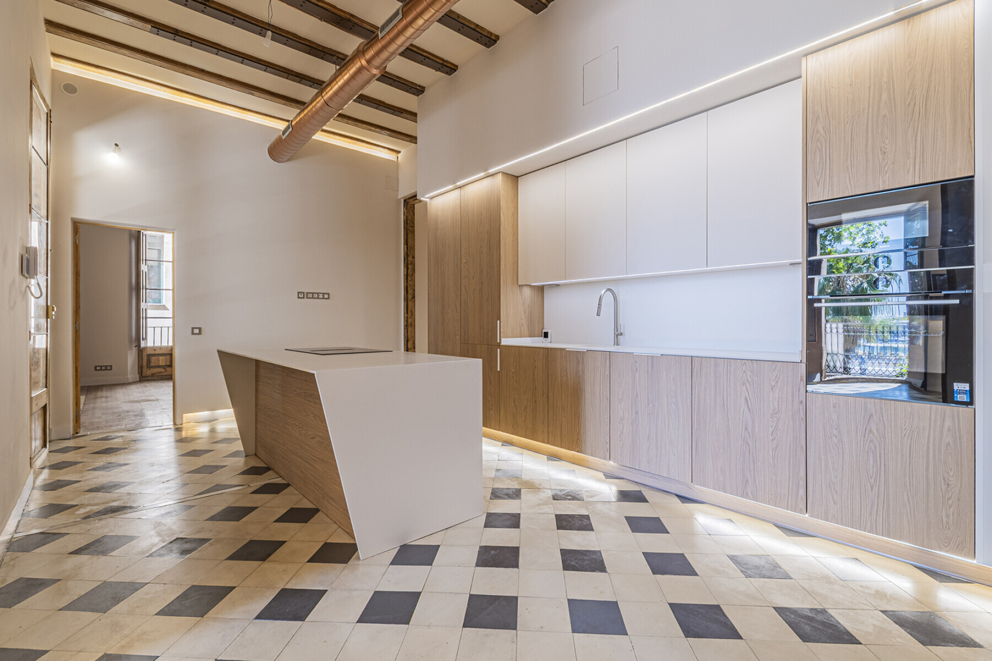  Magnificent, renovated main residence in a historic estate overlooking Port Vell - 物件實景