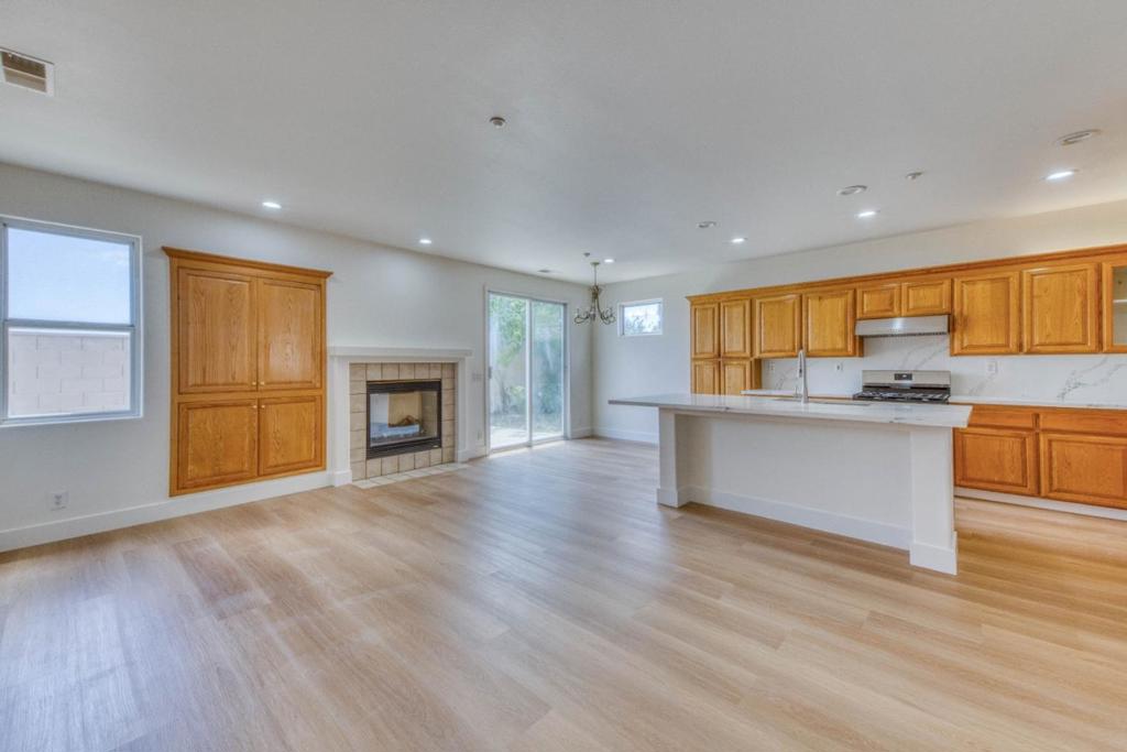 Salinas, California, 93906, United States, 4 Bedrooms Bedrooms, ,2 BathroomsBathrooms,Residential,For Sale,2048562