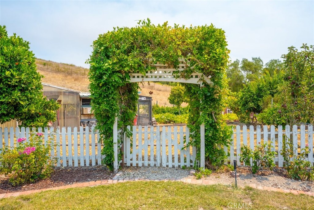 Arroyo Grande, California, 93420, United States, 5 Bedrooms Bedrooms, ,2 BathroomsBathrooms,Residential,For Sale,1982026