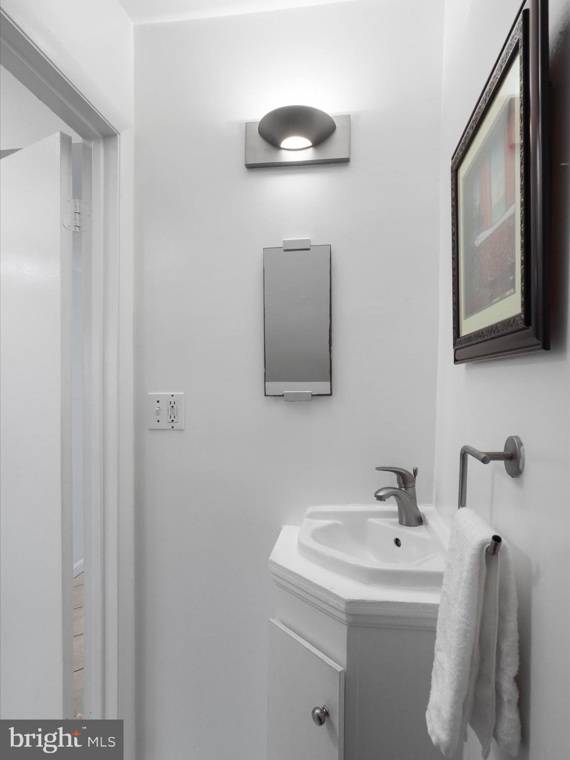 Alexandria, Virginia, 22304, United States, 4 Bedrooms Bedrooms, ,2 BathroomsBathrooms,Residential,For Sale,1974926