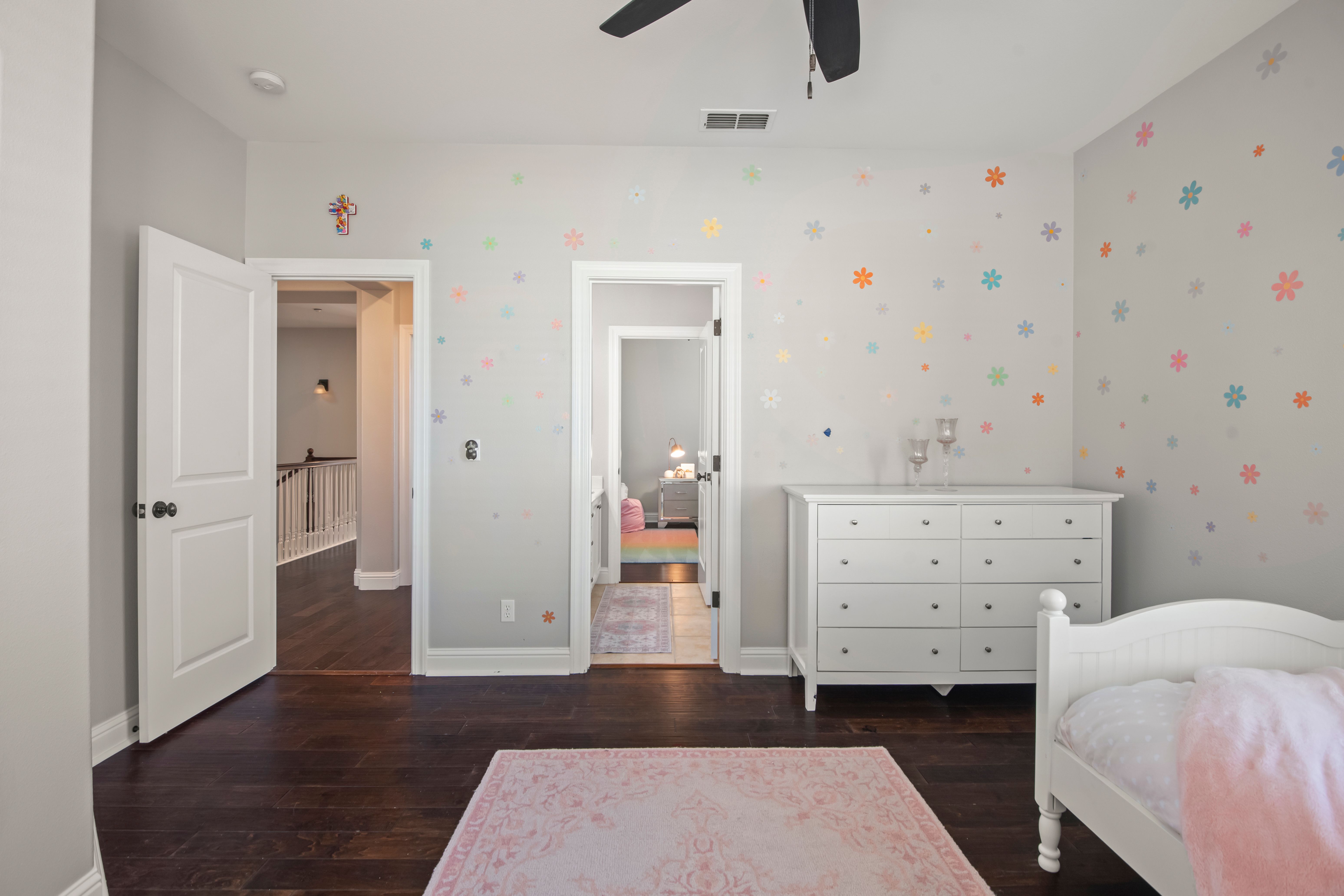  Spacious, Turnkey Living in the Heart of West Petaluma - 物件實景