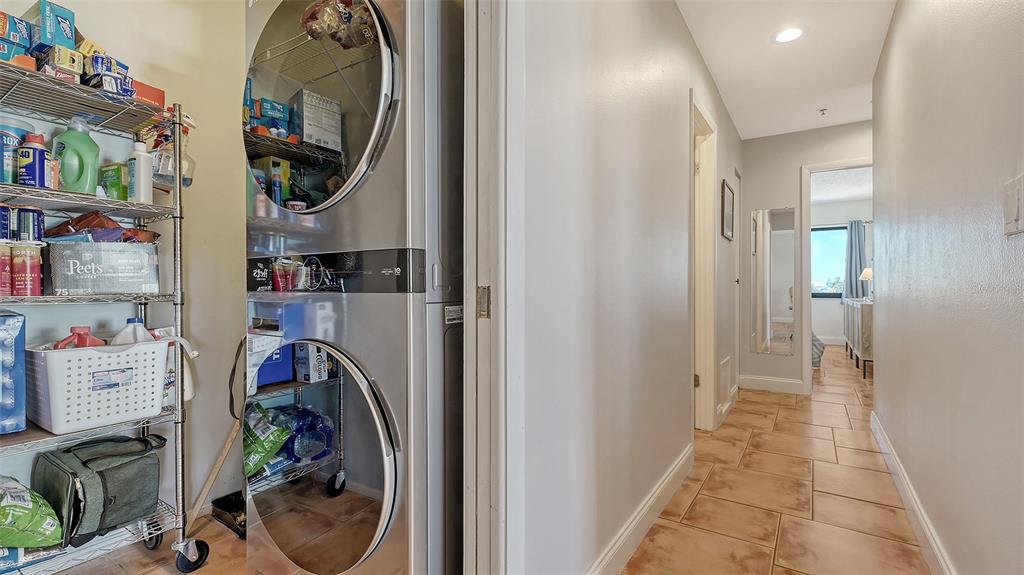 Sarasota, Florida, 34236, United States, 2 Bedrooms Bedrooms, ,2 BathroomsBathrooms,Residential,For Sale,1744779