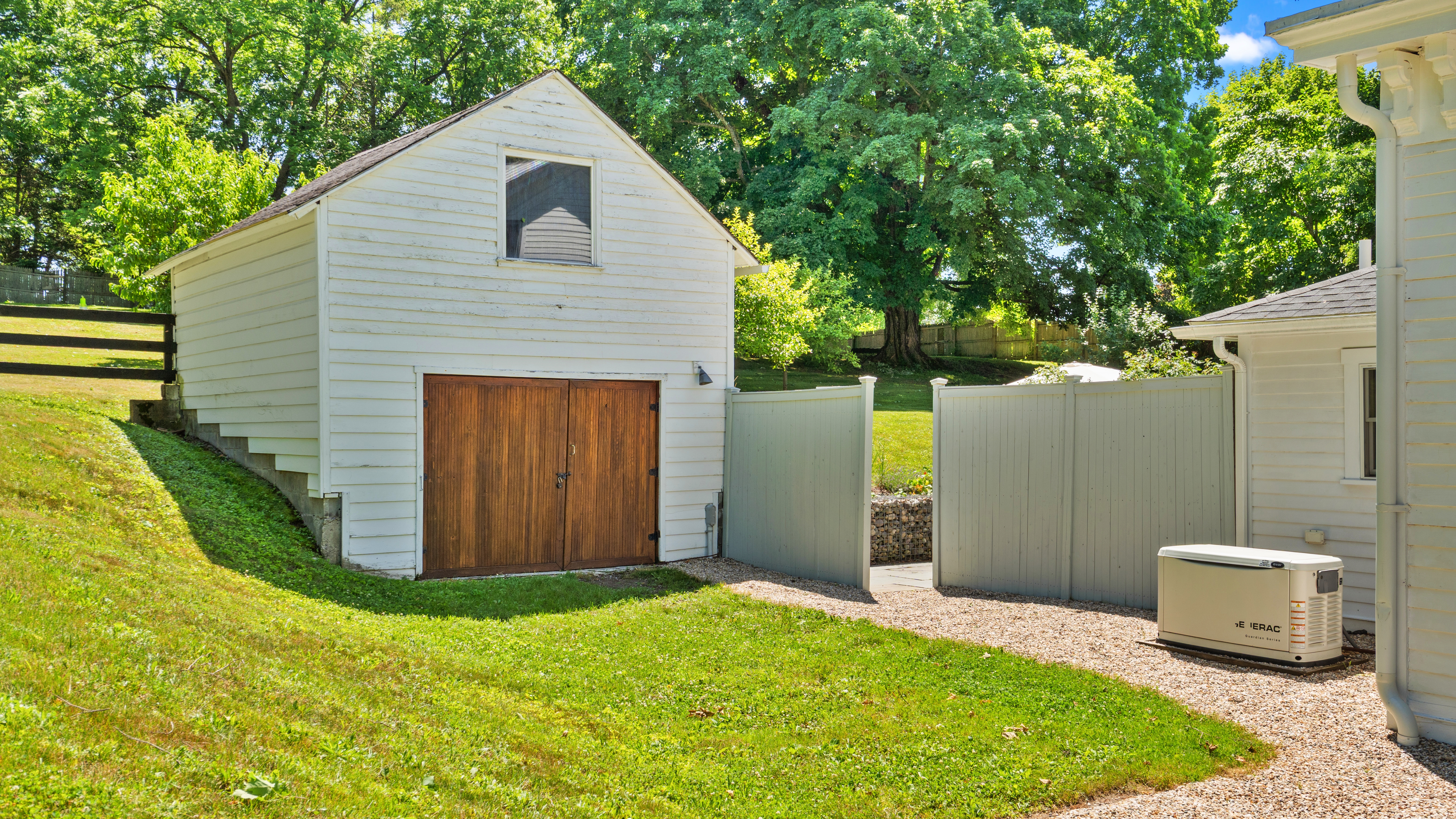  Historic 1860 Farmhouse  Incredible Catskill Views & Bluestone Gardens - 物件實景