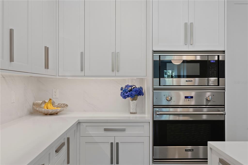 Tampa, Florida, 33606, United States, 4 Bedrooms Bedrooms, ,3 BathroomsBathrooms,Residential,For Sale,1998120