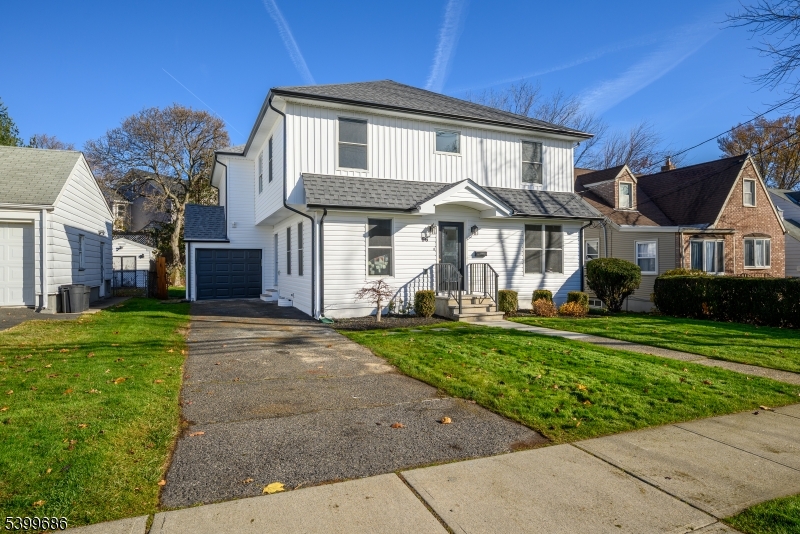 Clifton City, New Jersey, 07014, United States, 5 Bedrooms Bedrooms, ,4 BathroomsBathrooms,Residential,For Sale,2000653