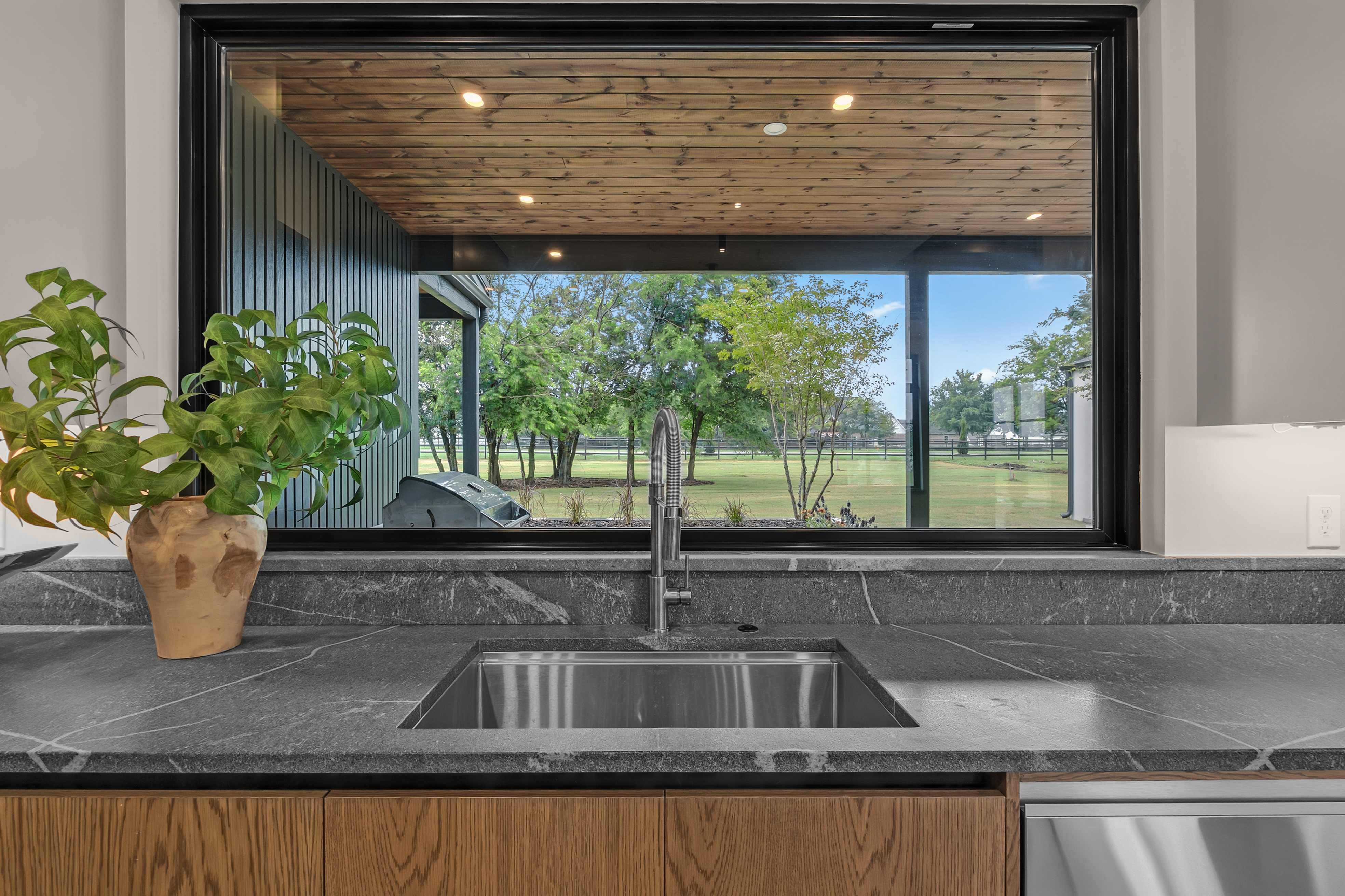 17744 East White Tail Cove, Owasso, OK 74055 - 物件實景