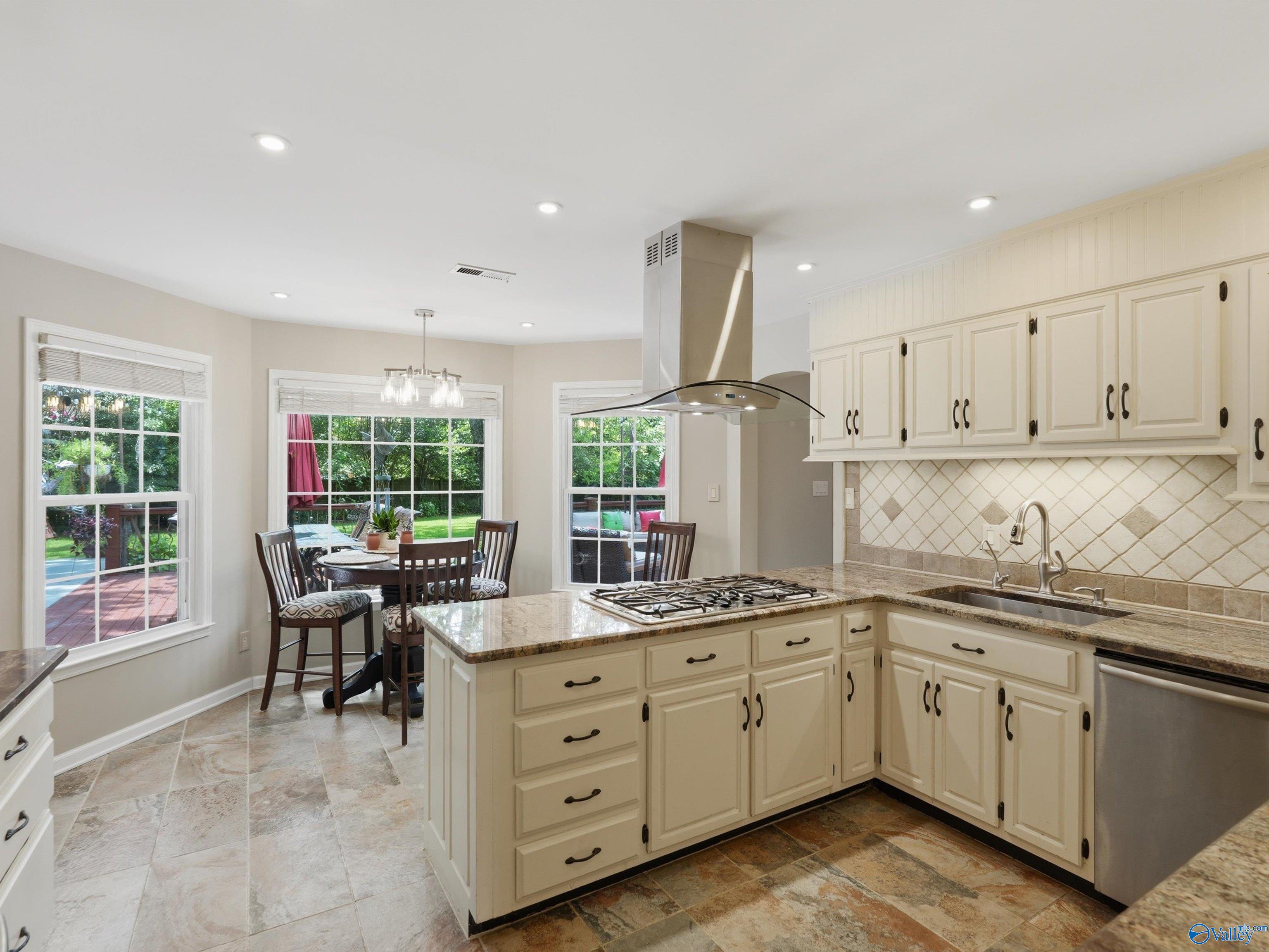 Brandywine Ln, Decatur, AL 35601 #1