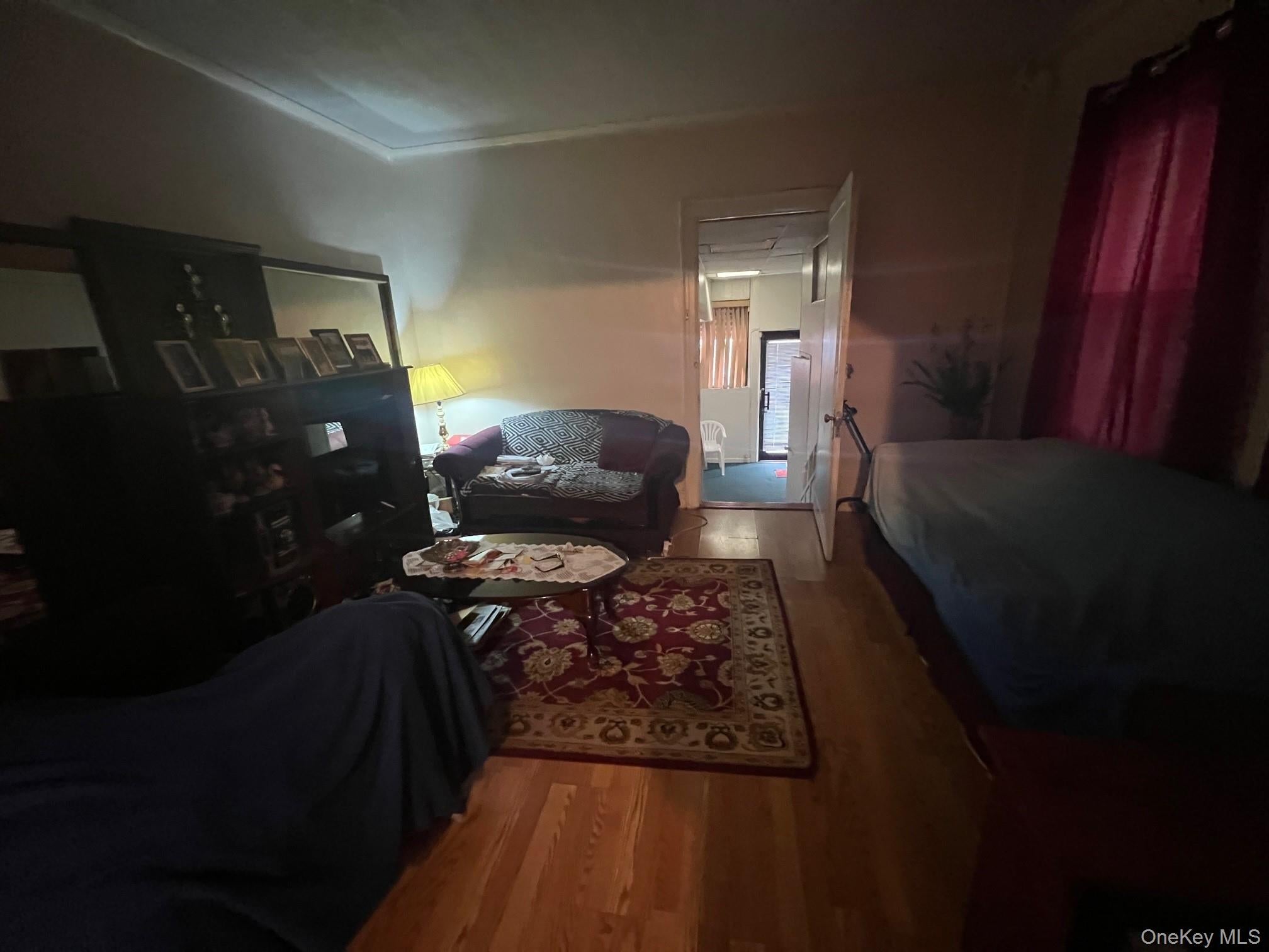 South Ozone Park, New York, 11420, United States, ,2 BathroomsBathrooms,Residential,For Sale,1976352