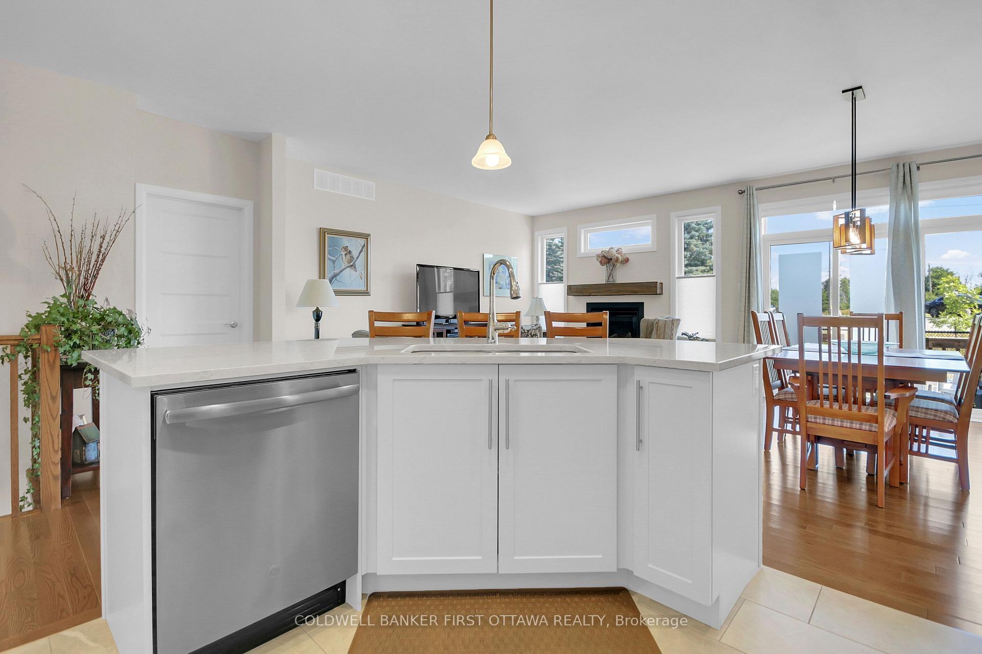 MANOTICK - KARS - RIDEAU TWP AND AREA, Ontario, K4M 0H7, CA, 3 Bedrooms Bedrooms, ,Residential,For Sale,1918211