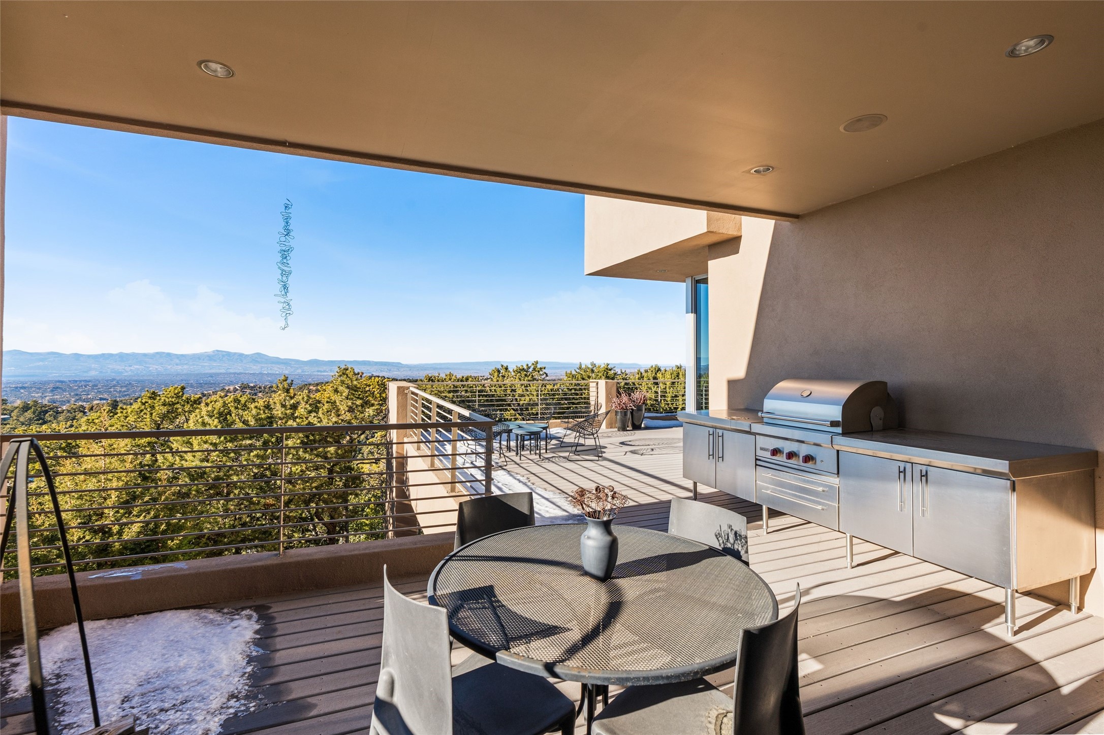  1135 S Summit Drive - 物件實景