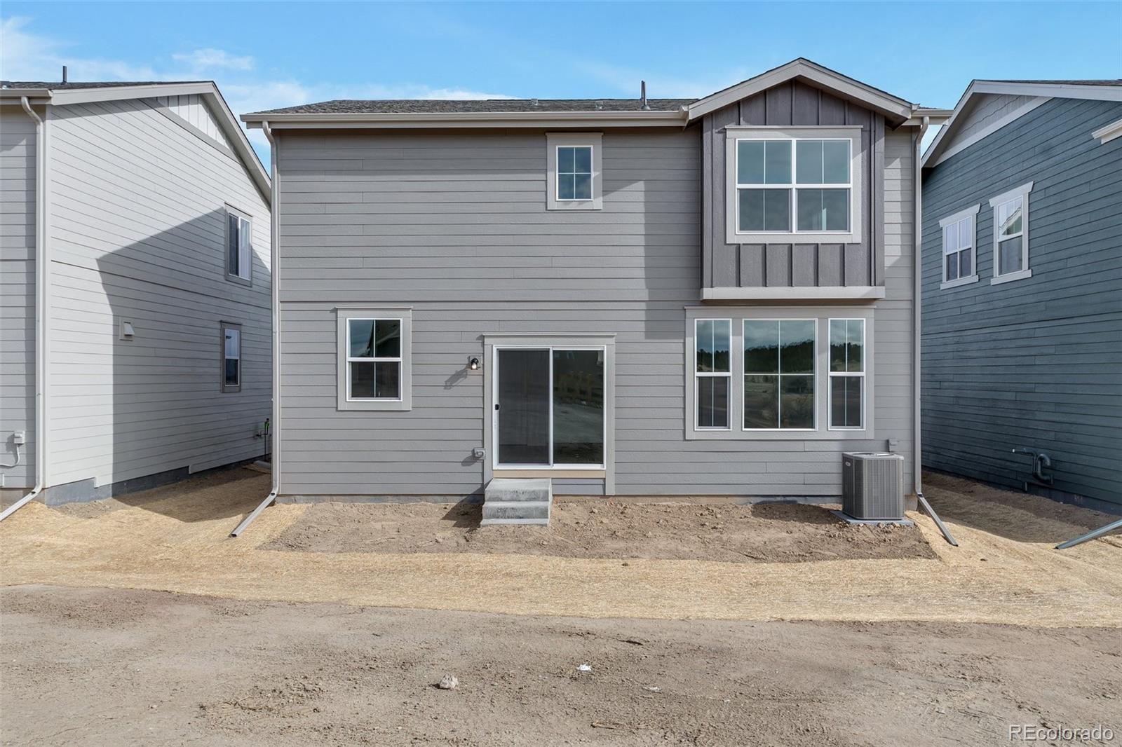 704 Yankee Boy Loop, Elizabeth, Colorado, 80107, United States, 3 Bedrooms Bedrooms, ,2 BathroomsBathrooms,Residential,For Sale,704 Yankee Boy Loop,1482316