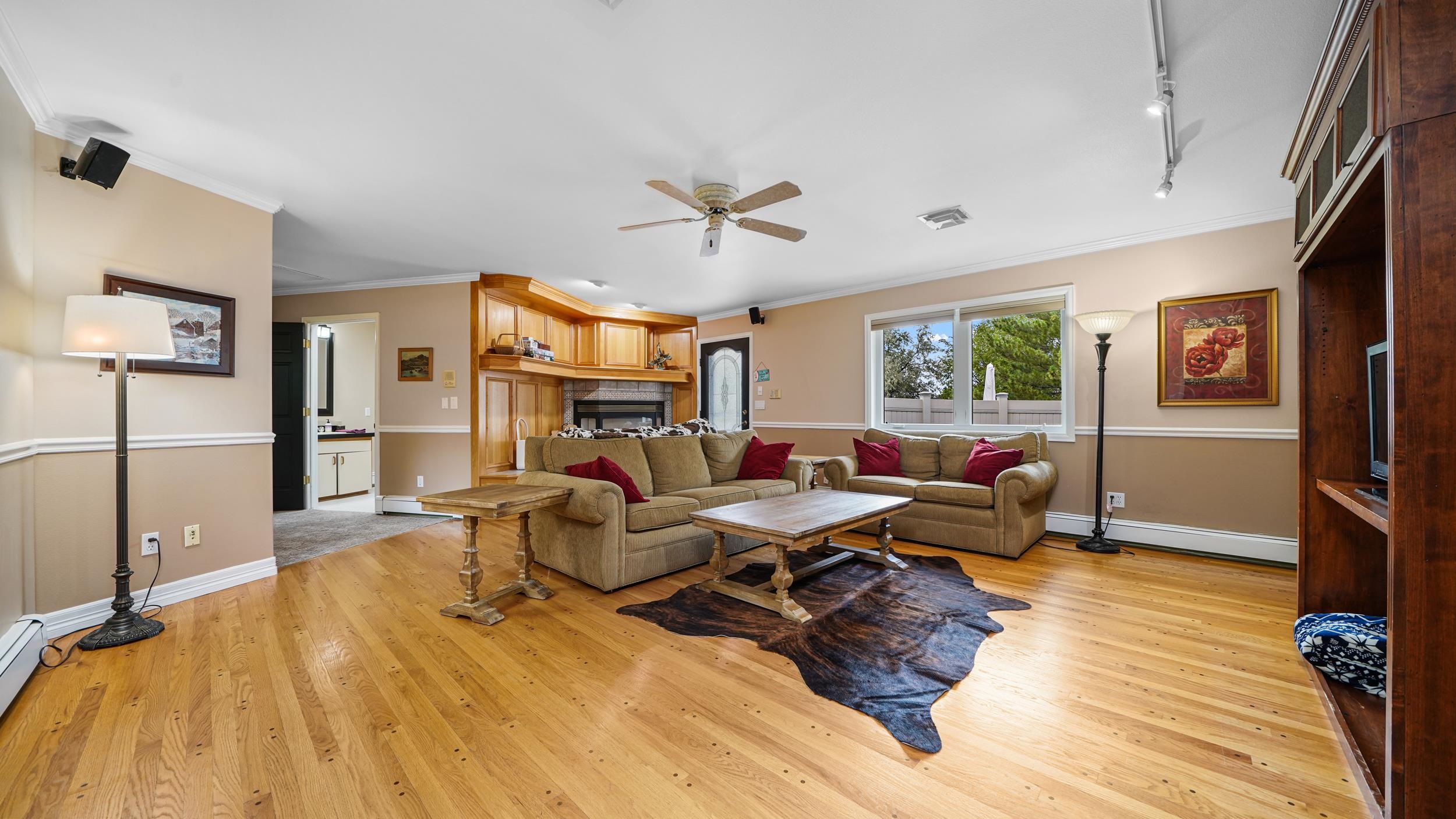 Grand Junction, Colorado, 81507, United States, 4 Bedrooms Bedrooms, ,4 BathroomsBathrooms,Residential,For Sale,1947056
