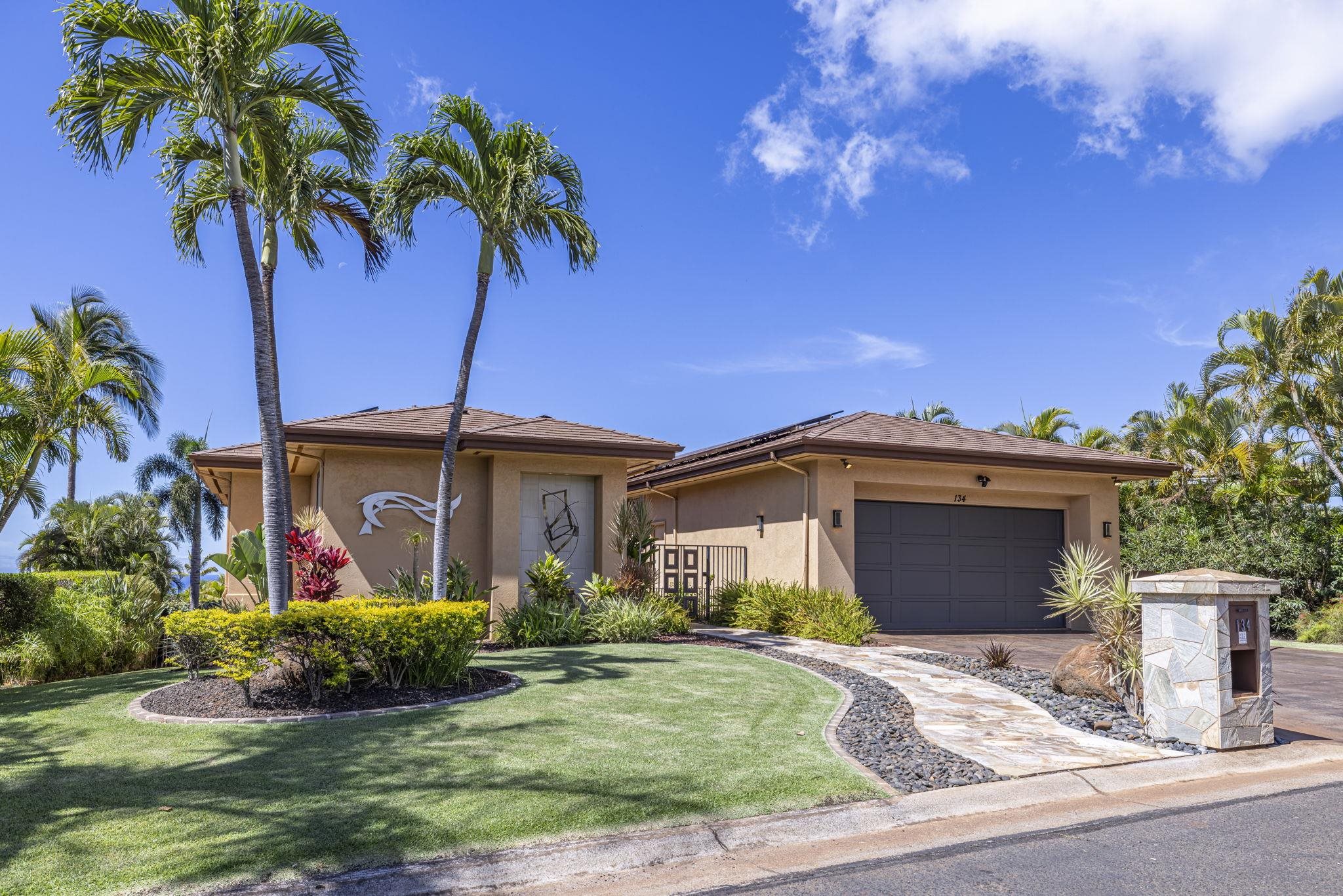 Lahaina, Hawaii, 96761, United States, 5 Bedrooms Bedrooms, ,5 BathroomsBathrooms,Residential,For Sale,1941963