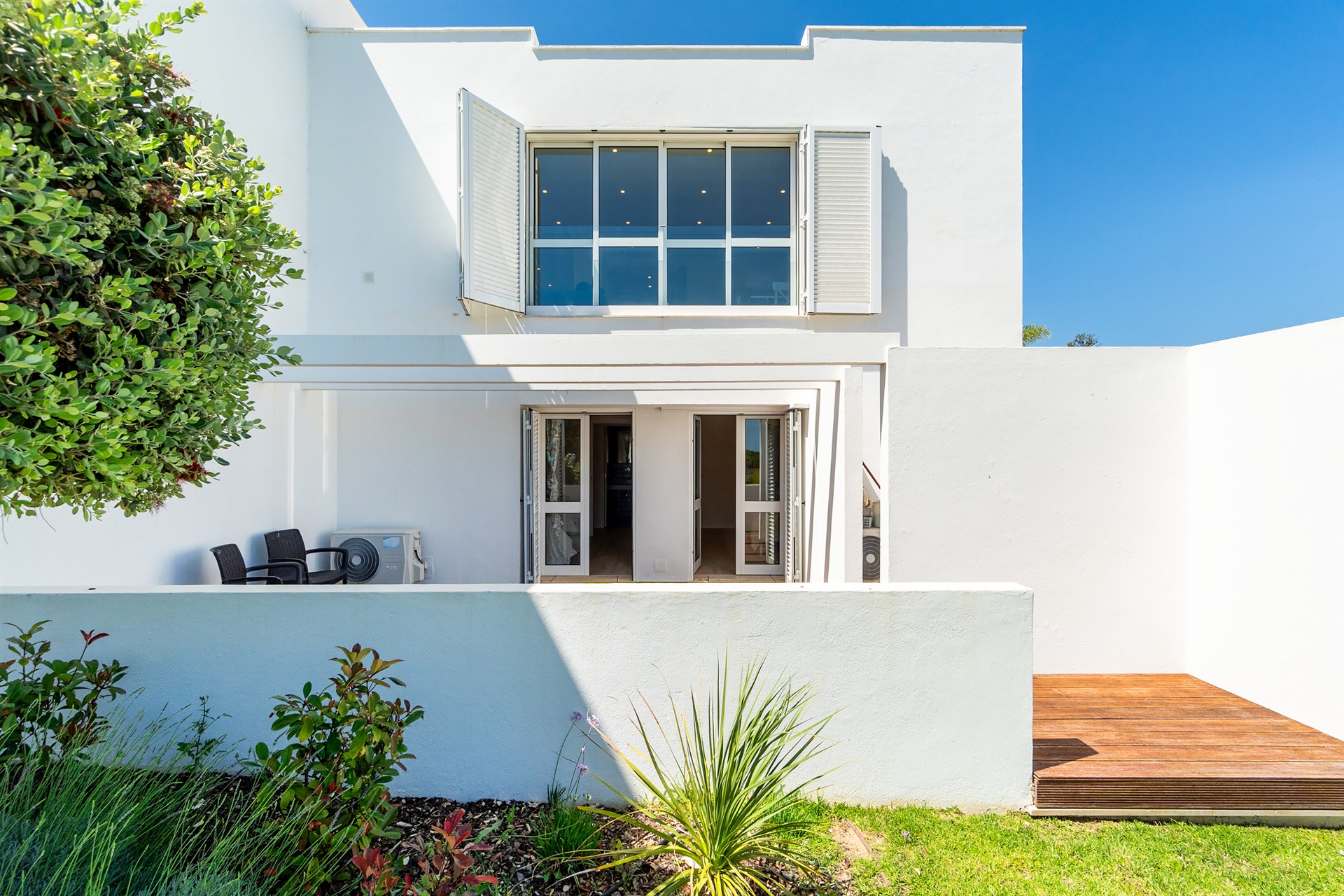  Semi-detached house, 2 bedrooms, for Sale - 物件實景