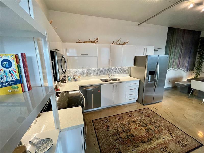 Miami, Florida, 33137, United States, 2 Bedrooms Bedrooms, ,2 BathroomsBathrooms,Residential,For Sale,1942065