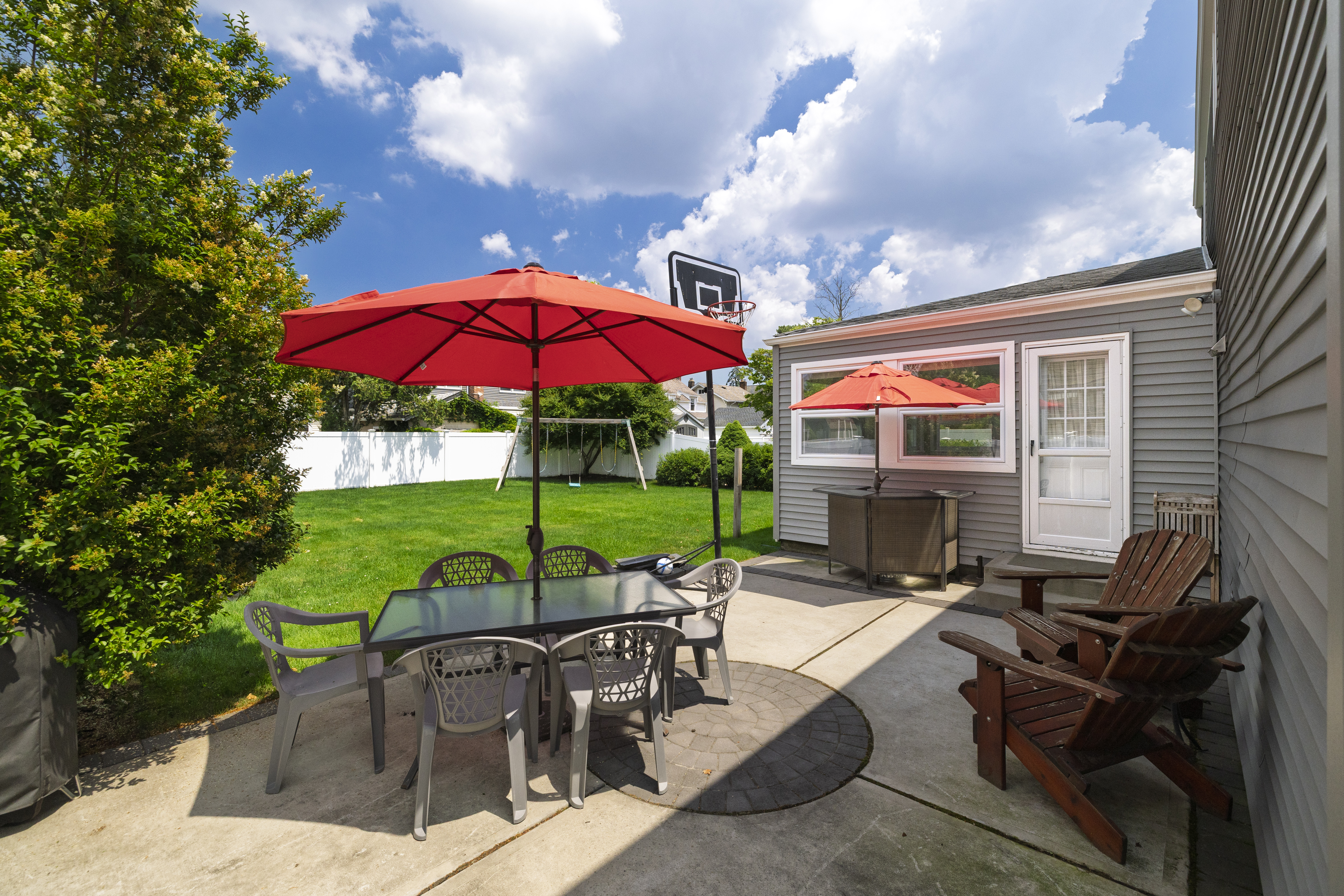  41 Hart Street, Lynbrook, NY 11563 - 物件實景