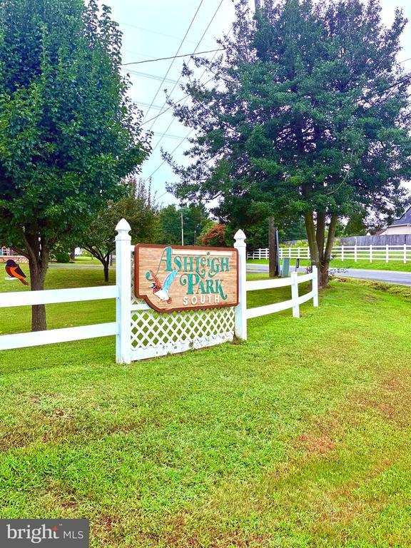 Fredericksburg, Virginia, 22407, United States, 5 Bedrooms Bedrooms, ,3 BathroomsBathrooms,Residential,For Sale,1925388