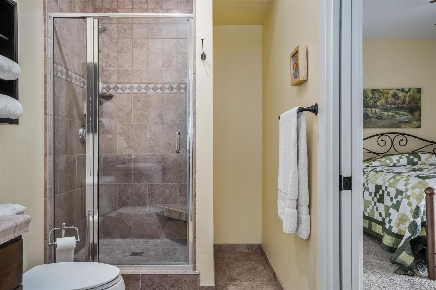 Angels Camp, California, 95222, United States, 3 Bedrooms Bedrooms, ,4 BathroomsBathrooms,Residential,For Sale,1975542