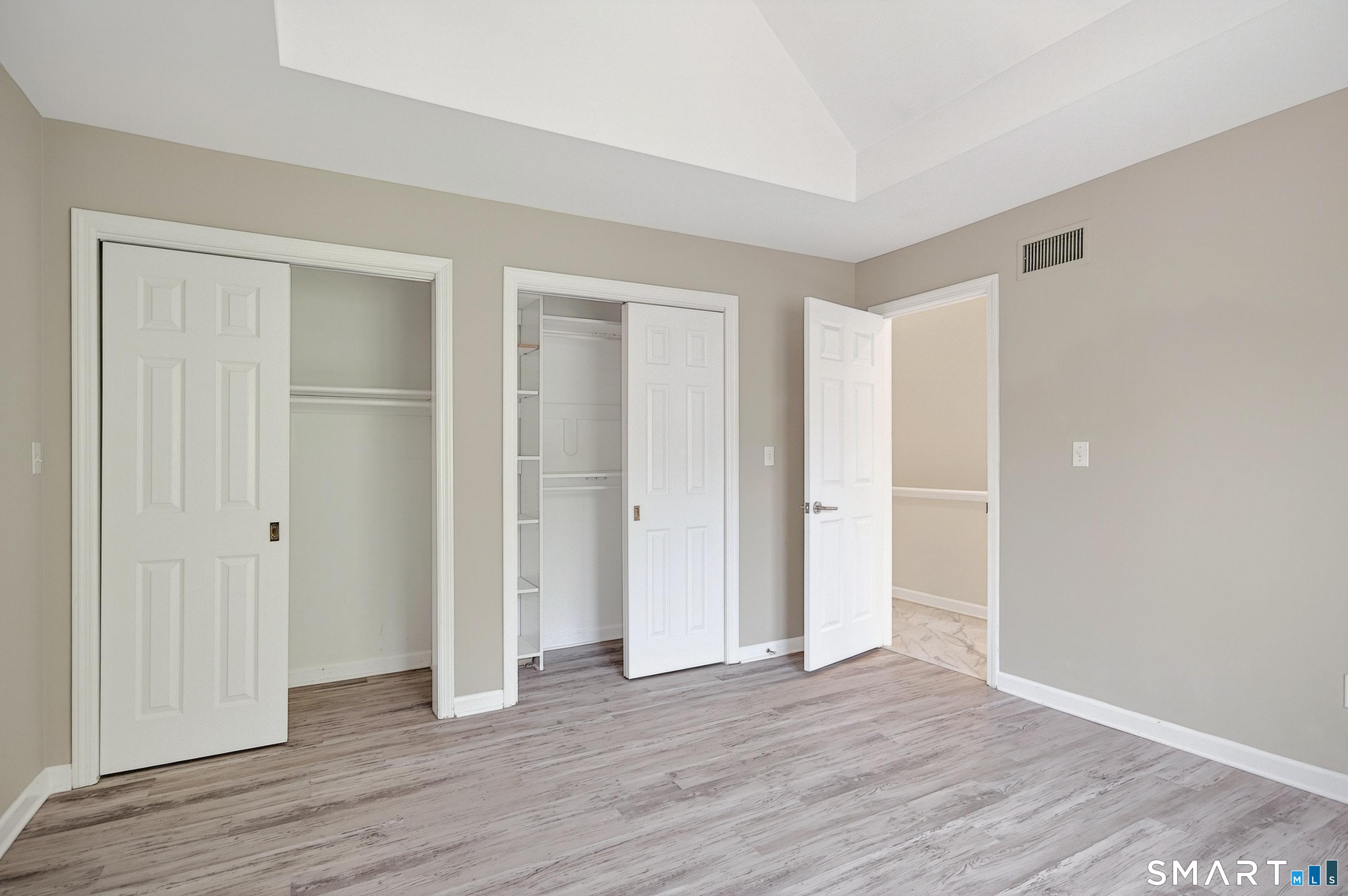 Greenwich, Connecticut, 06807, United States, 2 Bedrooms Bedrooms, ,4 BathroomsBathrooms,Residential,For Sale,2048631