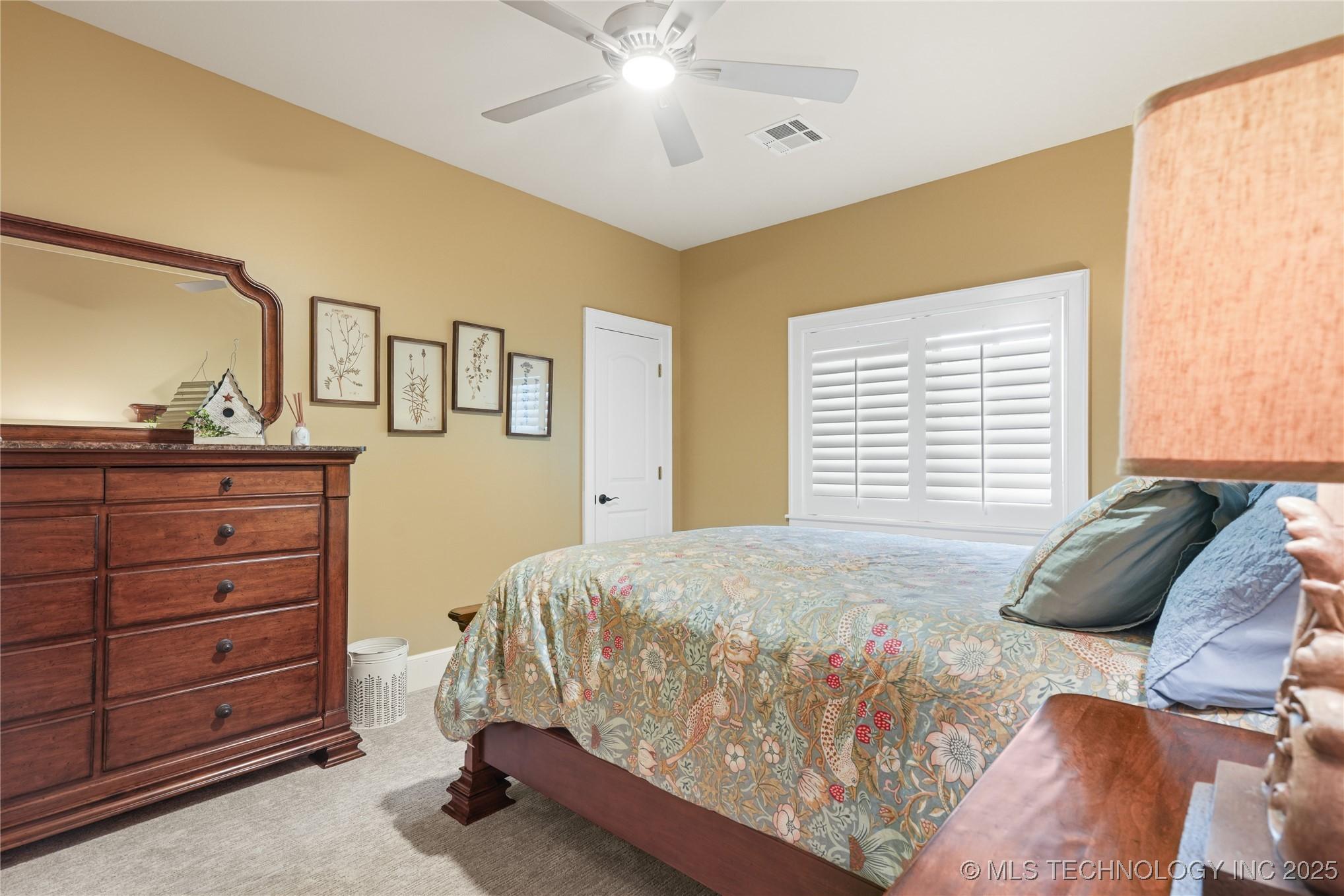 Muskogee, Oklahoma, 74403, United States, 4 Bedrooms Bedrooms, ,5 BathroomsBathrooms,Residential,For Sale,1980676