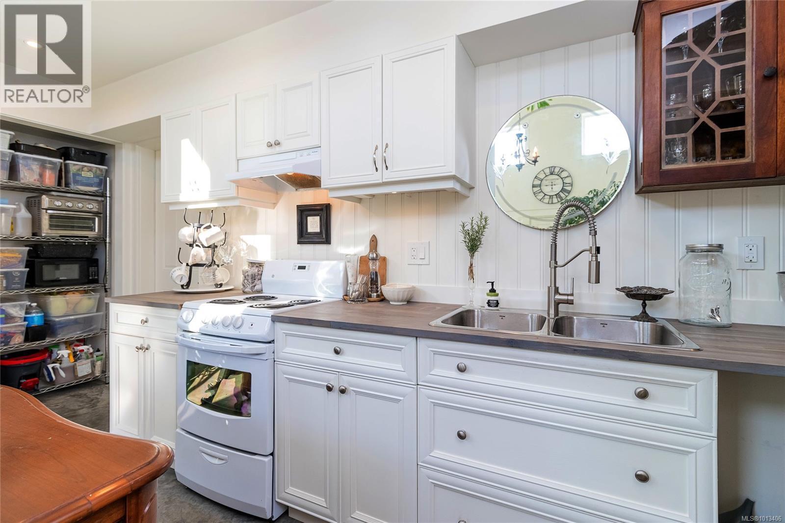 DUNCAN, British Columbia, V9L 2A9, CA, 3 Bedrooms Bedrooms, ,3 BathroomsBathrooms,Residential,For Sale,1948258