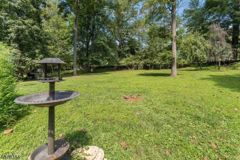 Raritan Twp., New Jersey, 08822, United States, 3 Bedrooms Bedrooms, ,2 BathroomsBathrooms,Residential,For Sale,1917160