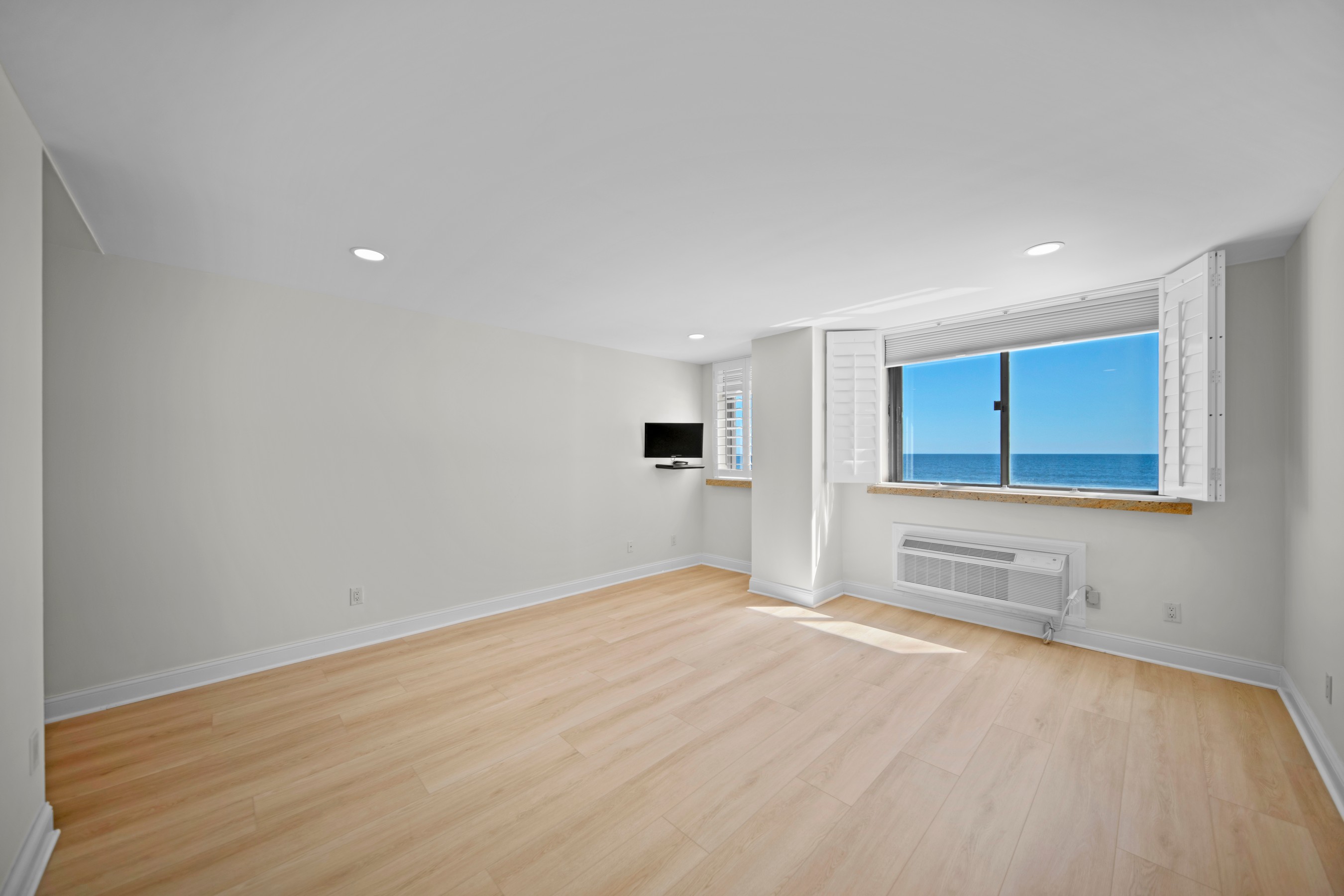  Premier Oceanfront Living - 物件實景