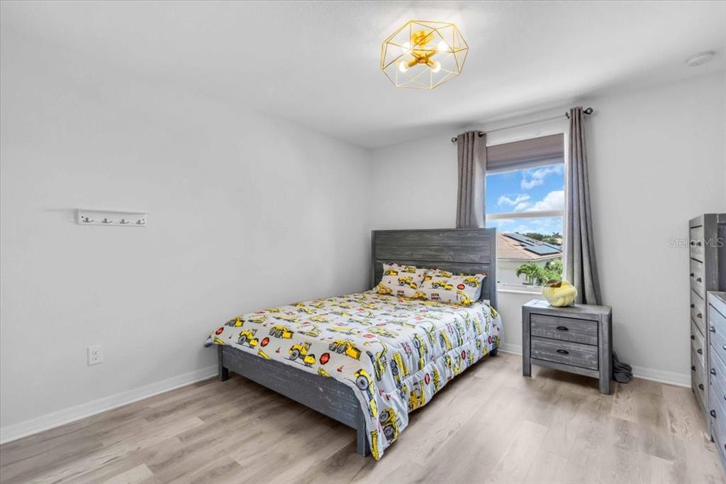 Venice, Florida, 34292, United States, 5 Bedrooms Bedrooms, ,3 BathroomsBathrooms,Residential,For Sale,1874591