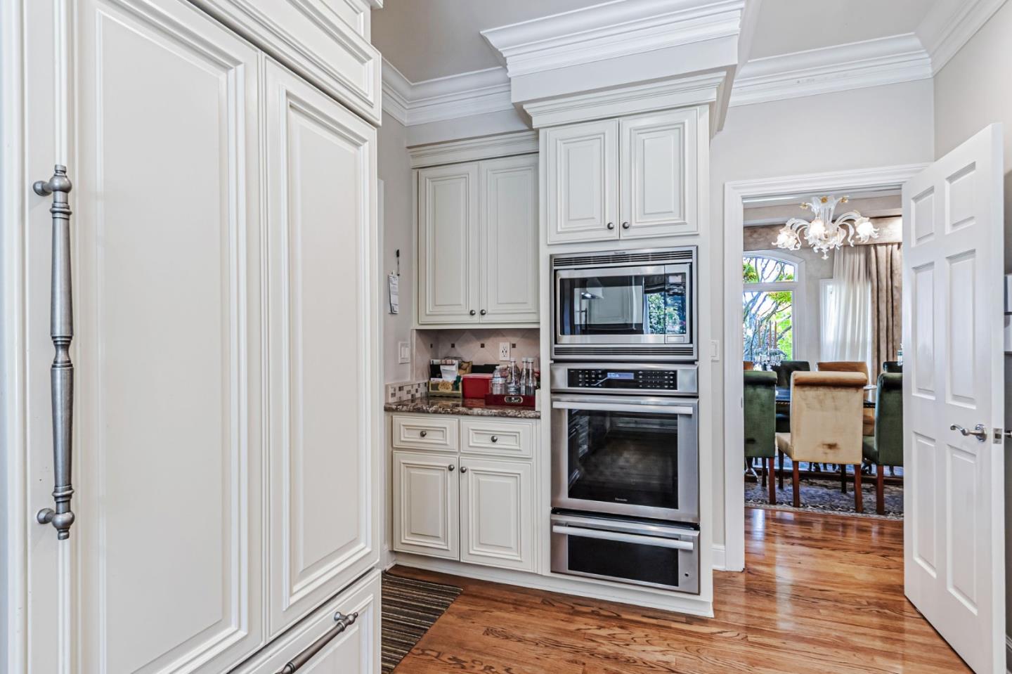 Saratoga, California, 95070, United States, 5 Bedrooms Bedrooms, ,6 BathroomsBathrooms,Residential,For Sale,1891032
