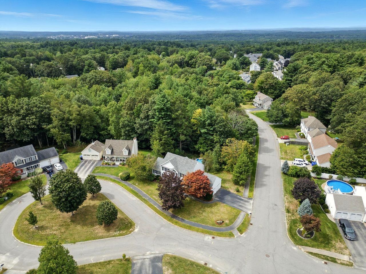 Hudson, New Hampshire, 03051, United States, 3 Bedrooms Bedrooms, ,2 BathroomsBathrooms,Residential,For Sale,1940270