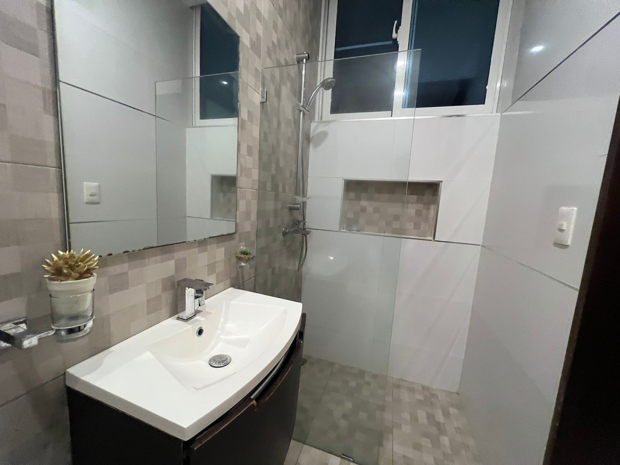 Cabarete, DO, 5 Bedrooms Bedrooms, ,4 BathroomsBathrooms,Residential,For Sale,1626326