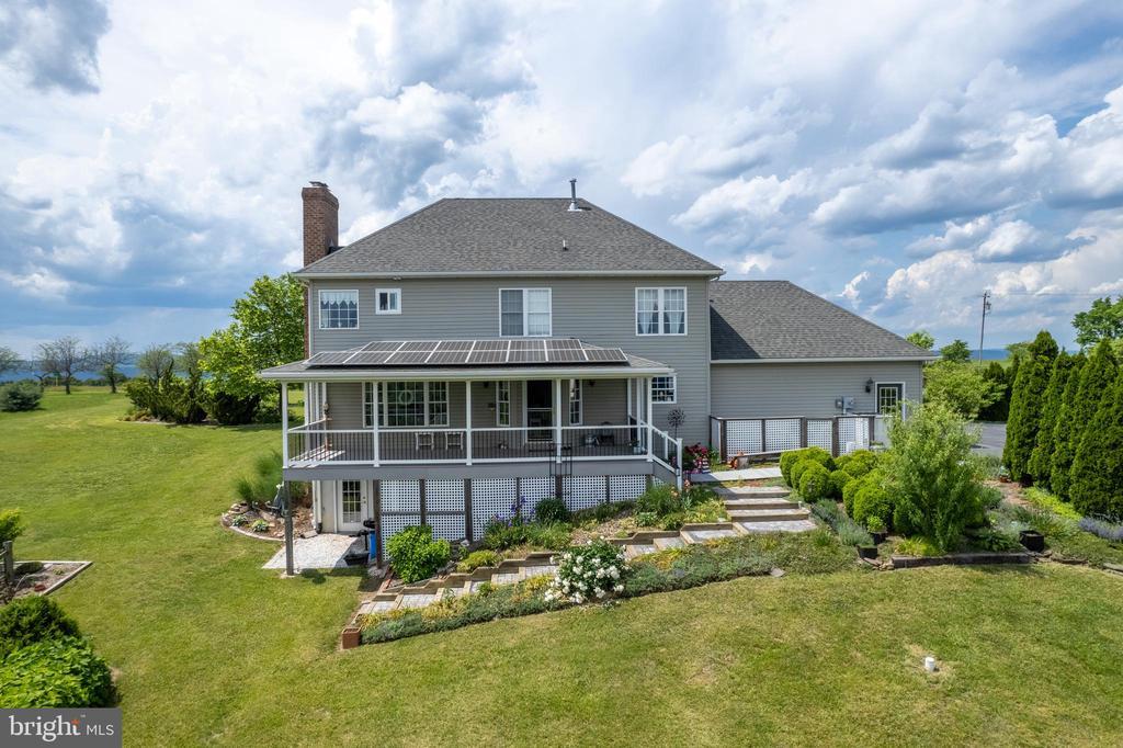 Gore, Virginia, 22637, United States, 4 Bedrooms Bedrooms, ,4 BathroomsBathrooms,Residential,For Sale,1987916