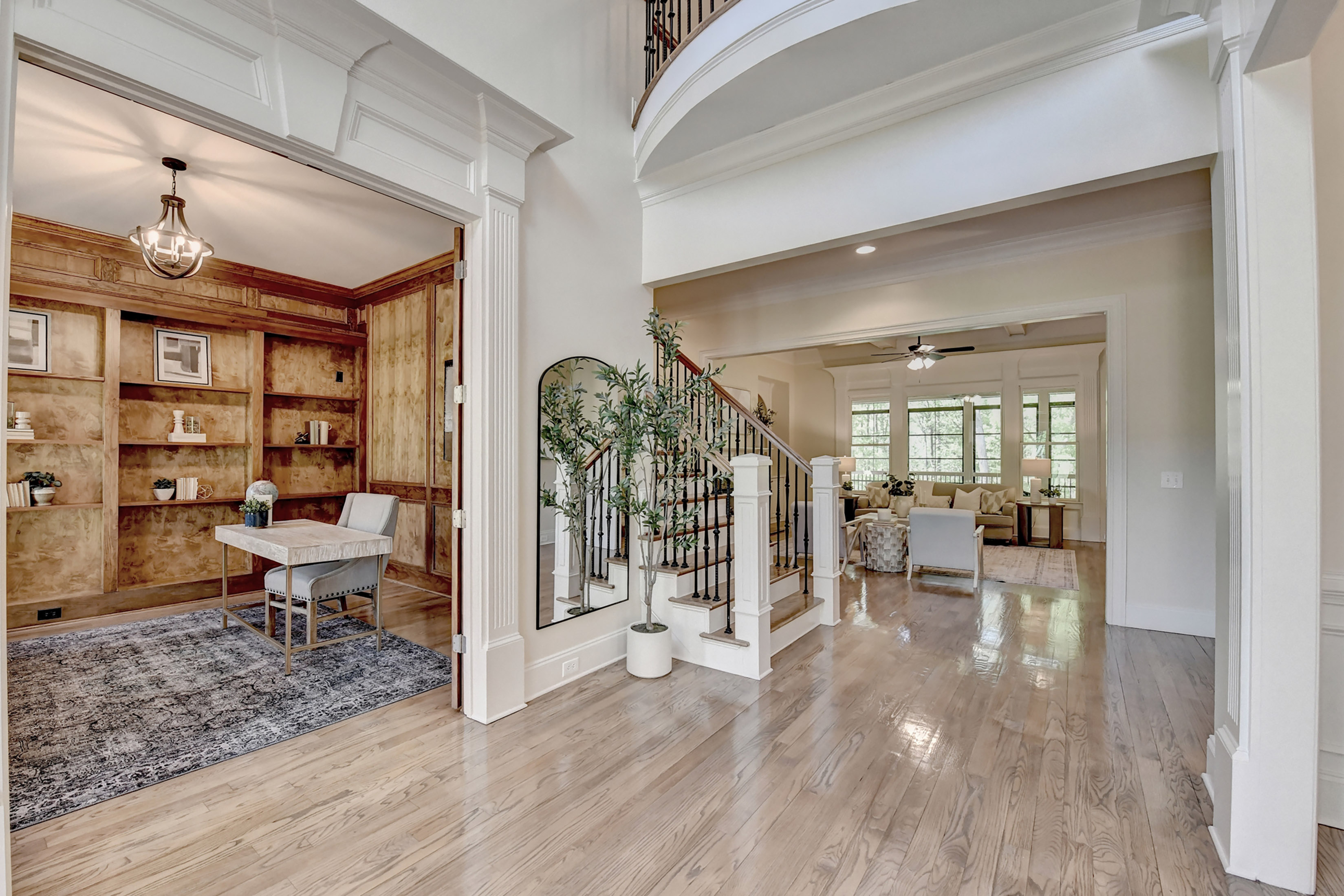  Luxury, Comfort and Privacy in One of Roswell