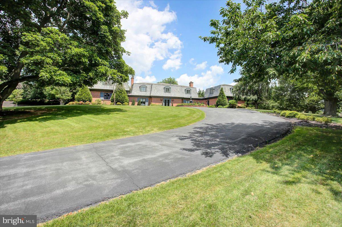 Waynesboro, Pennsylvania, 17268, United States, 4 Bedrooms Bedrooms, ,4 BathroomsBathrooms,Residential,For Sale,1731407