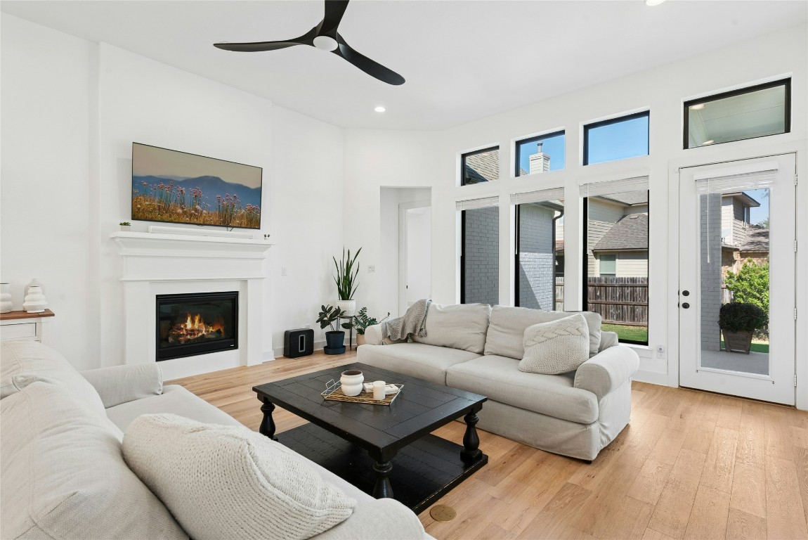 Georgetown, Texas, 78628, United States, 4 Bedrooms Bedrooms, ,4 BathroomsBathrooms,Residential,For Sale,1967057