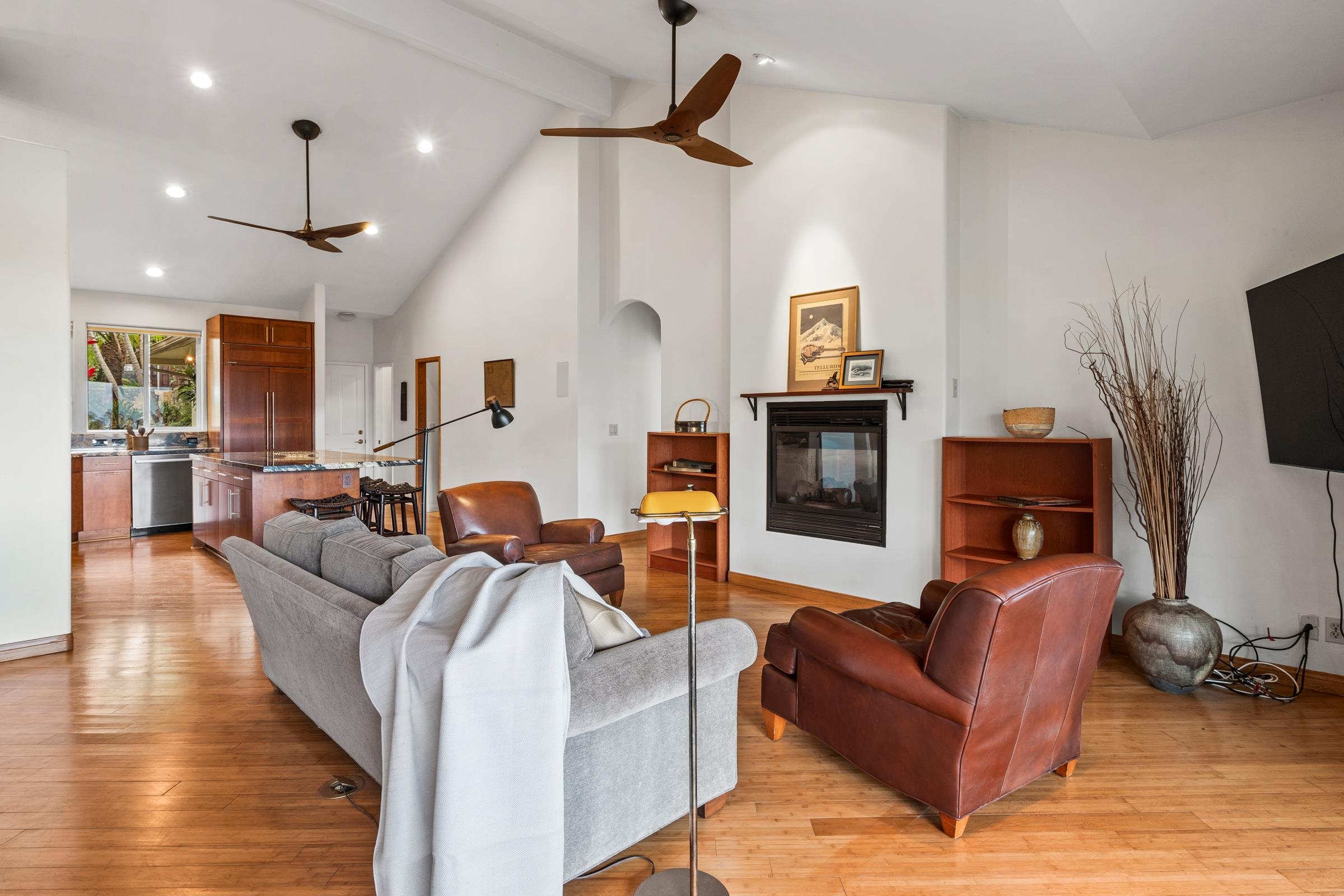 Kula, Hawaii, 96790, United States, 3 Bedrooms Bedrooms, ,2 BathroomsBathrooms,Residential,For Sale,1987639